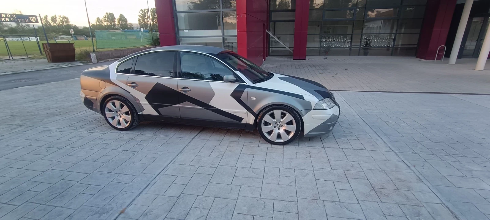 VW Passat 240кс. - изображение 2