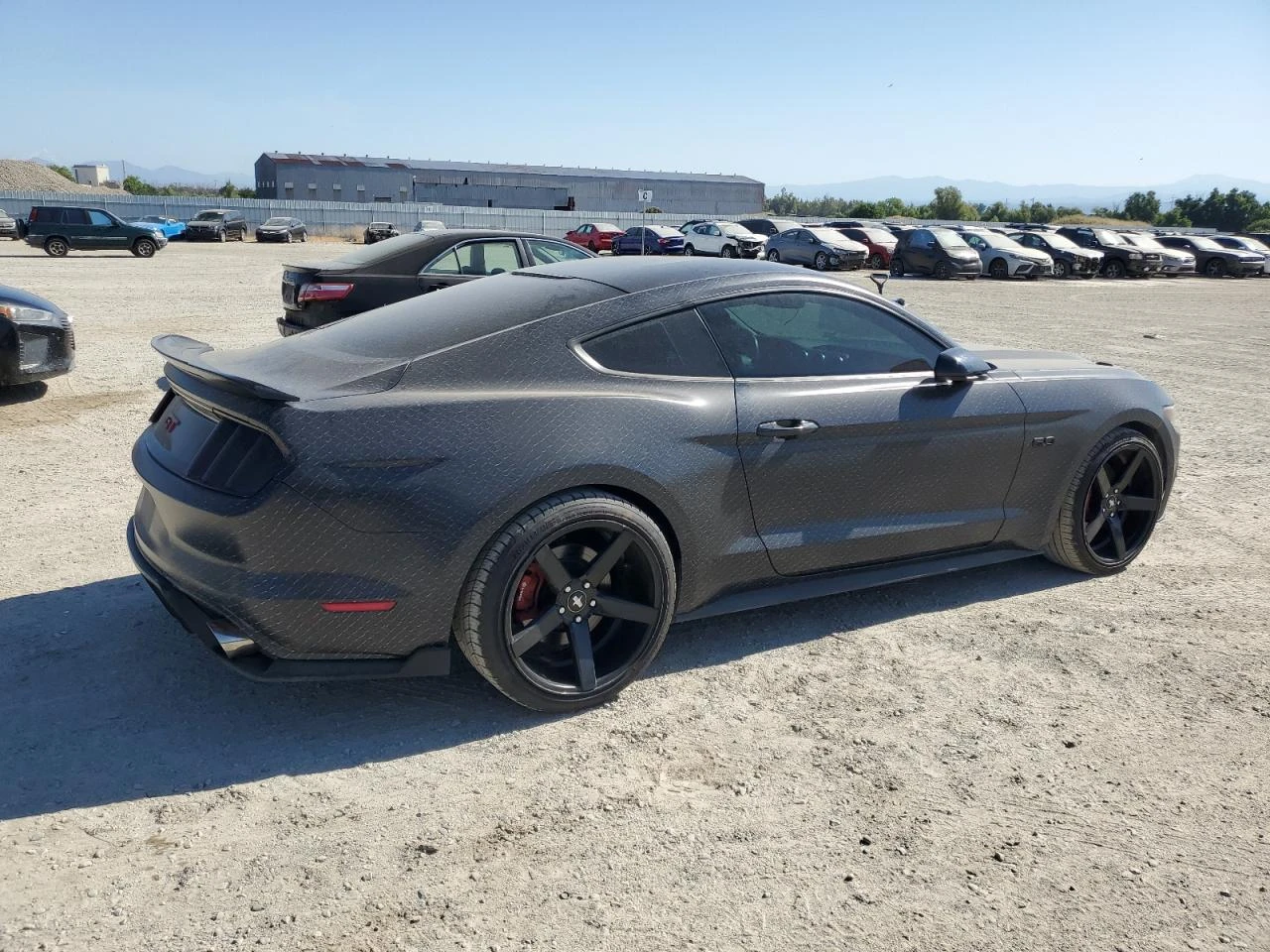 Ford Mustang 5.0* GT - изображение 3