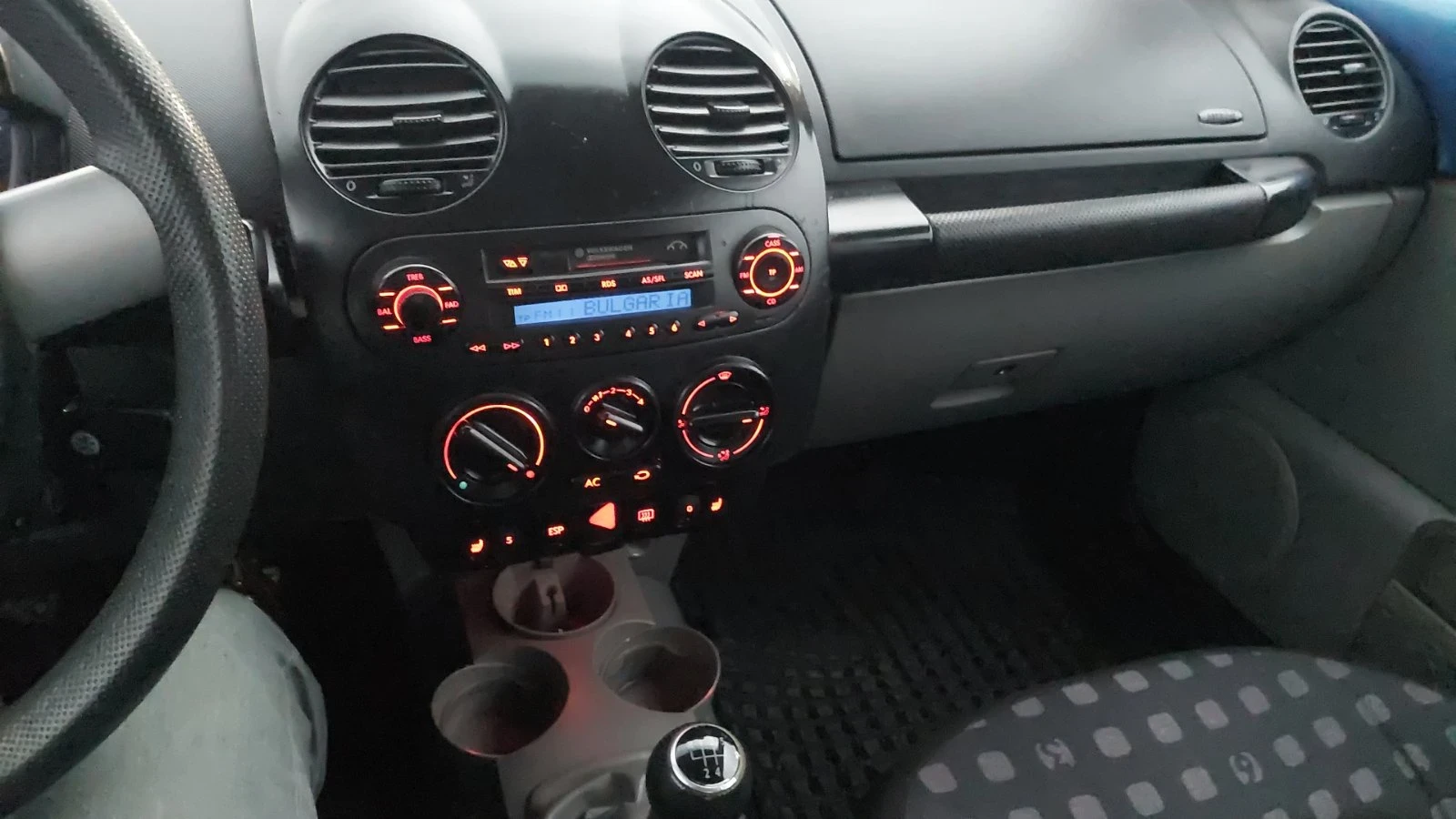 VW Beetle * BEETLE* 2.0* 115к.с. - изображение 10