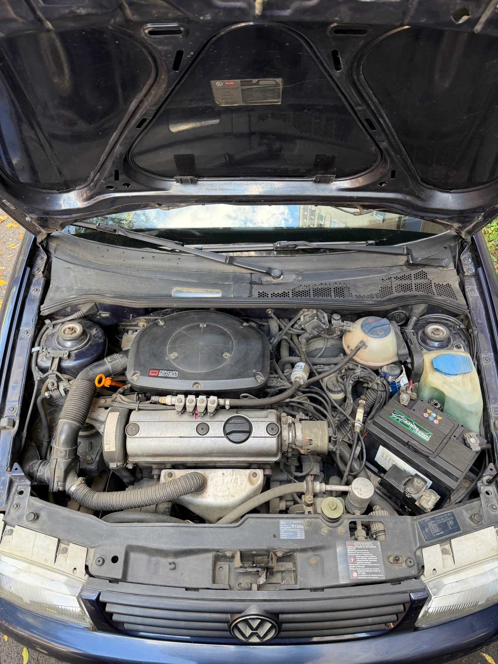 VW Polo 1.4 AEX  - изображение 10