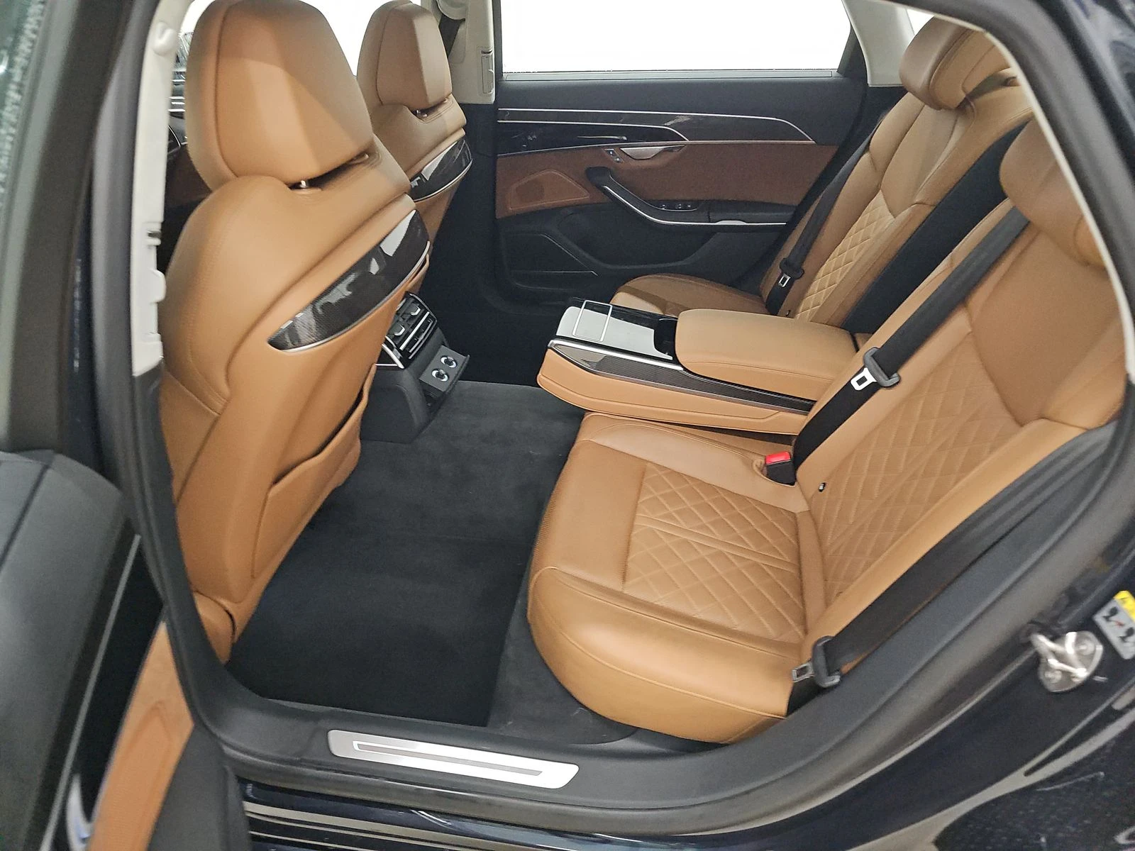 Audi S8 AWD/����������� | Mobile.bg � ����������� 12