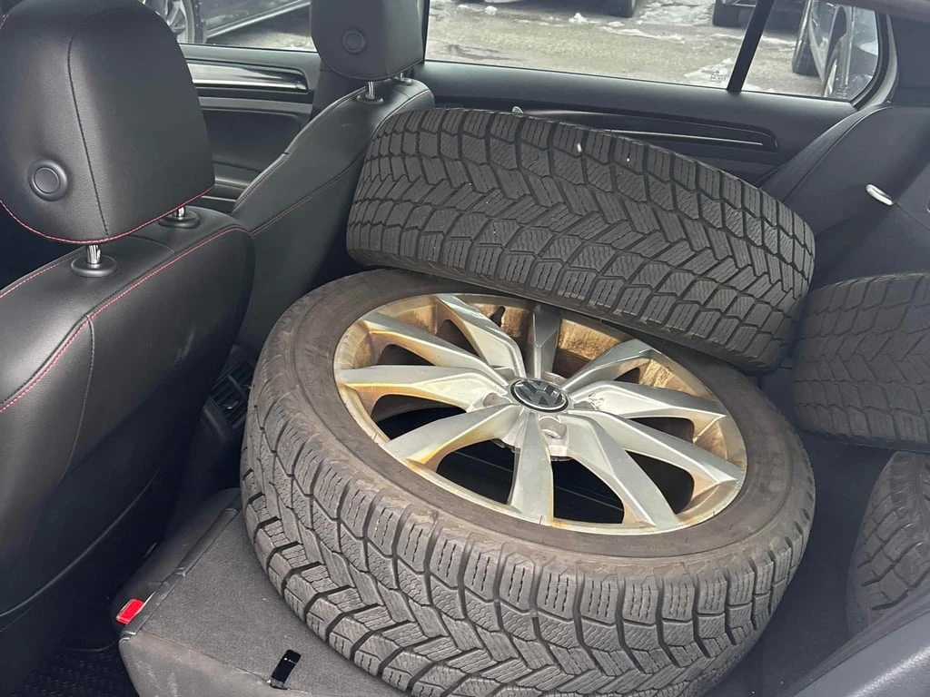 VW Golf GTI Performance 2016 * CARFAX * ��� ������������ | Mobile.bg � ����������� 11