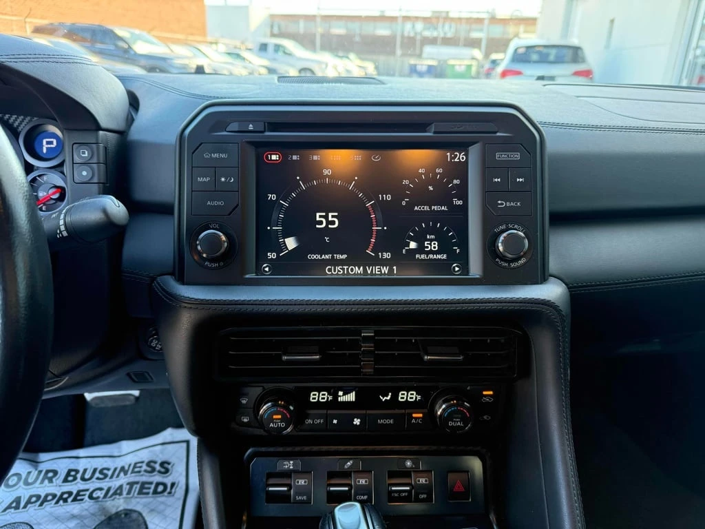 Nissan Gt-r * Premium * CARFAX * БЕЗ ПЪРВОНАЧАЛНА ВНОСКА - изображение 9