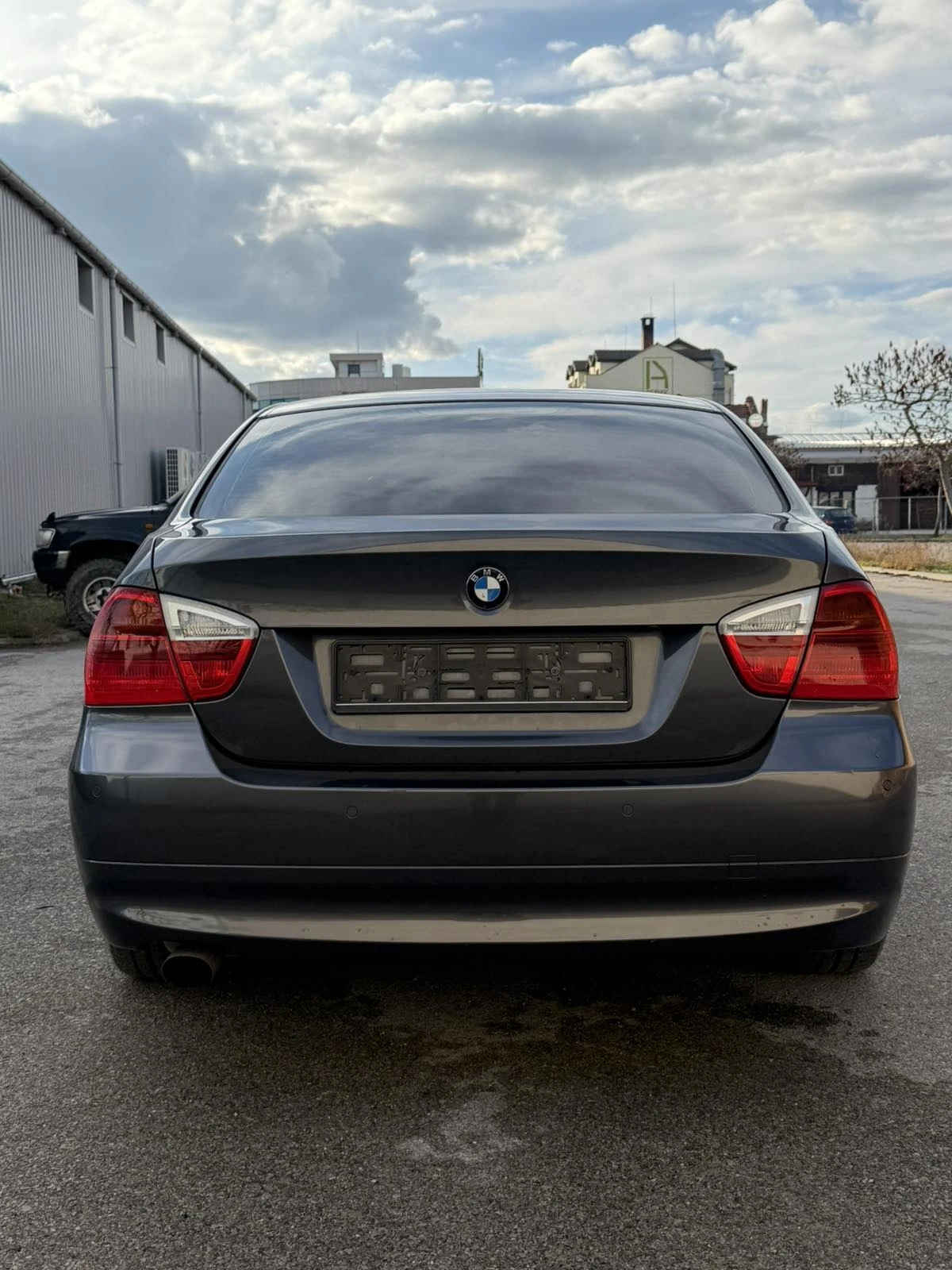 BMW 320 БЕНЗИН-ГАЗ - изображение 6