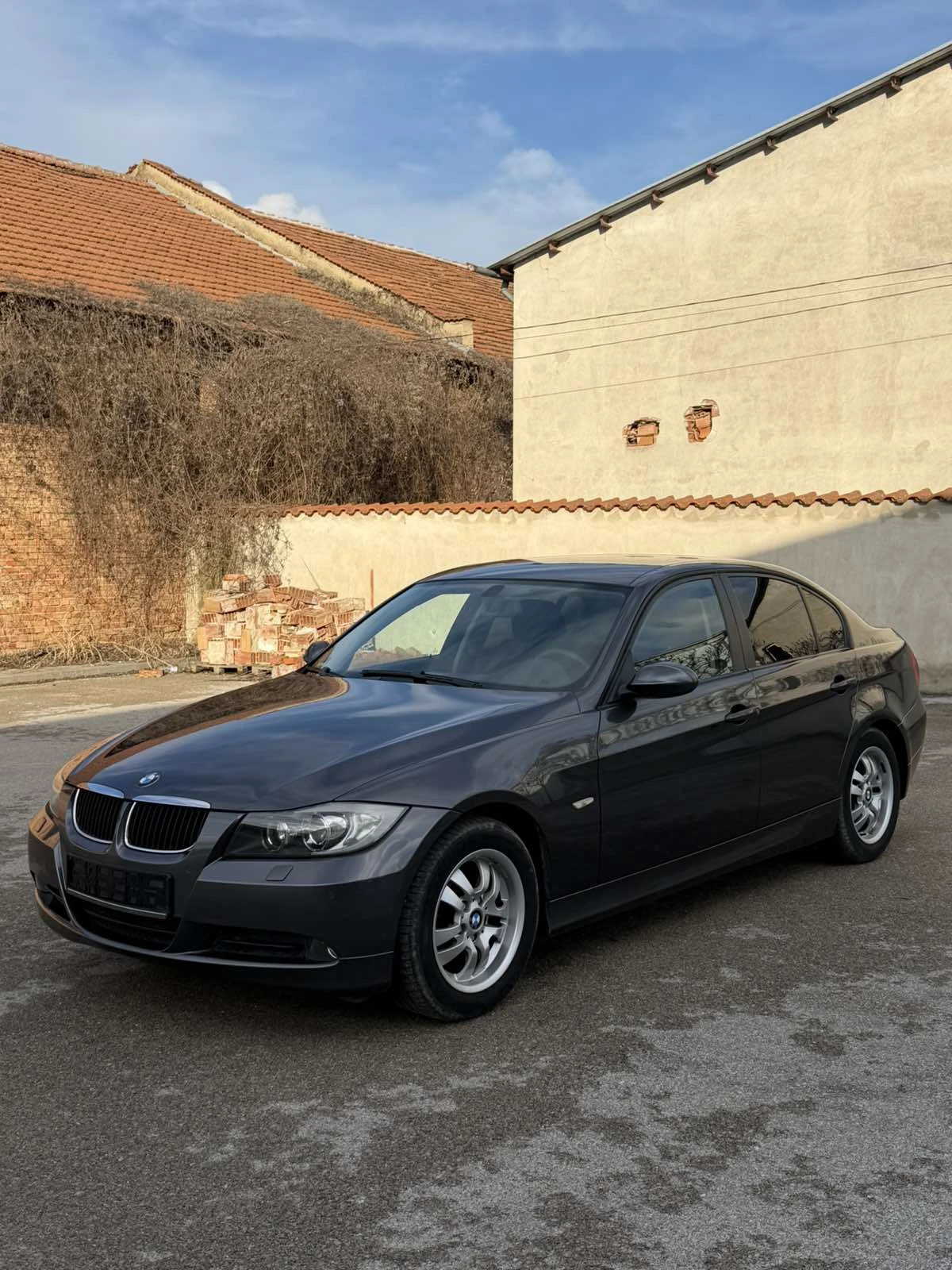 BMW 320 БЕНЗИН-ГАЗ