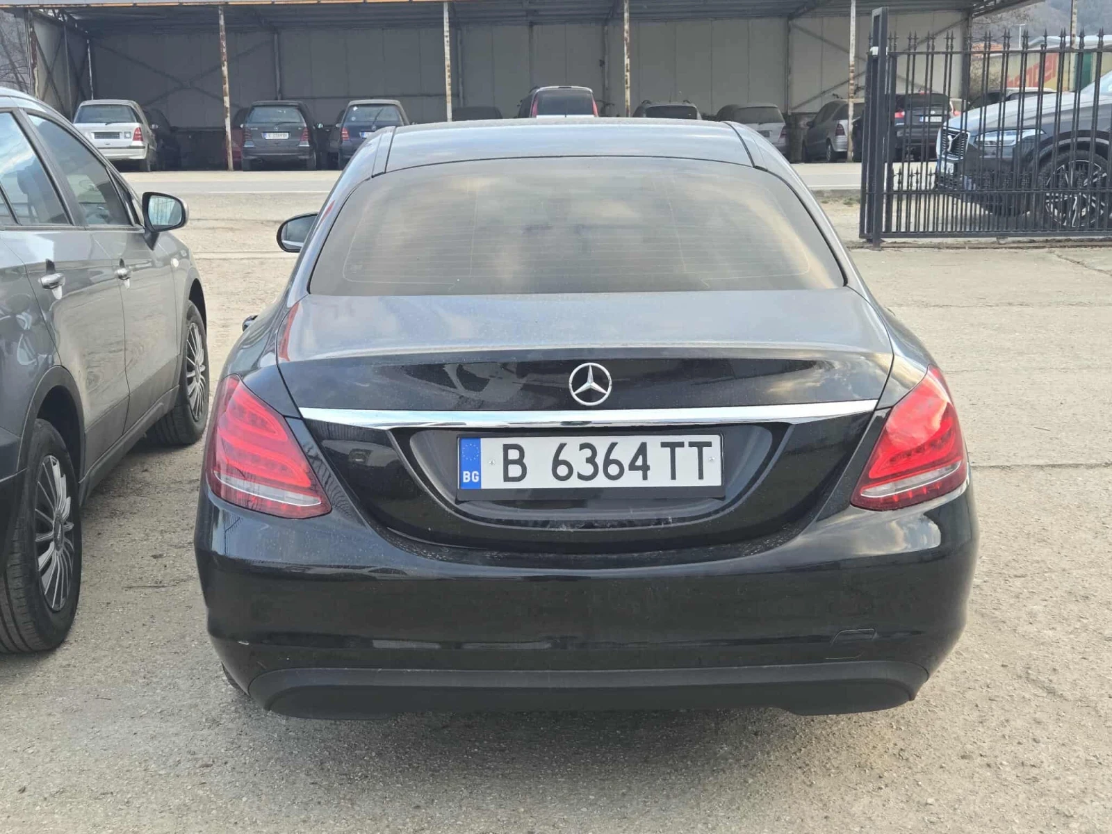 Mercedes-Benz C 220, снимка 9 - Автомобили и джипове - 53803211