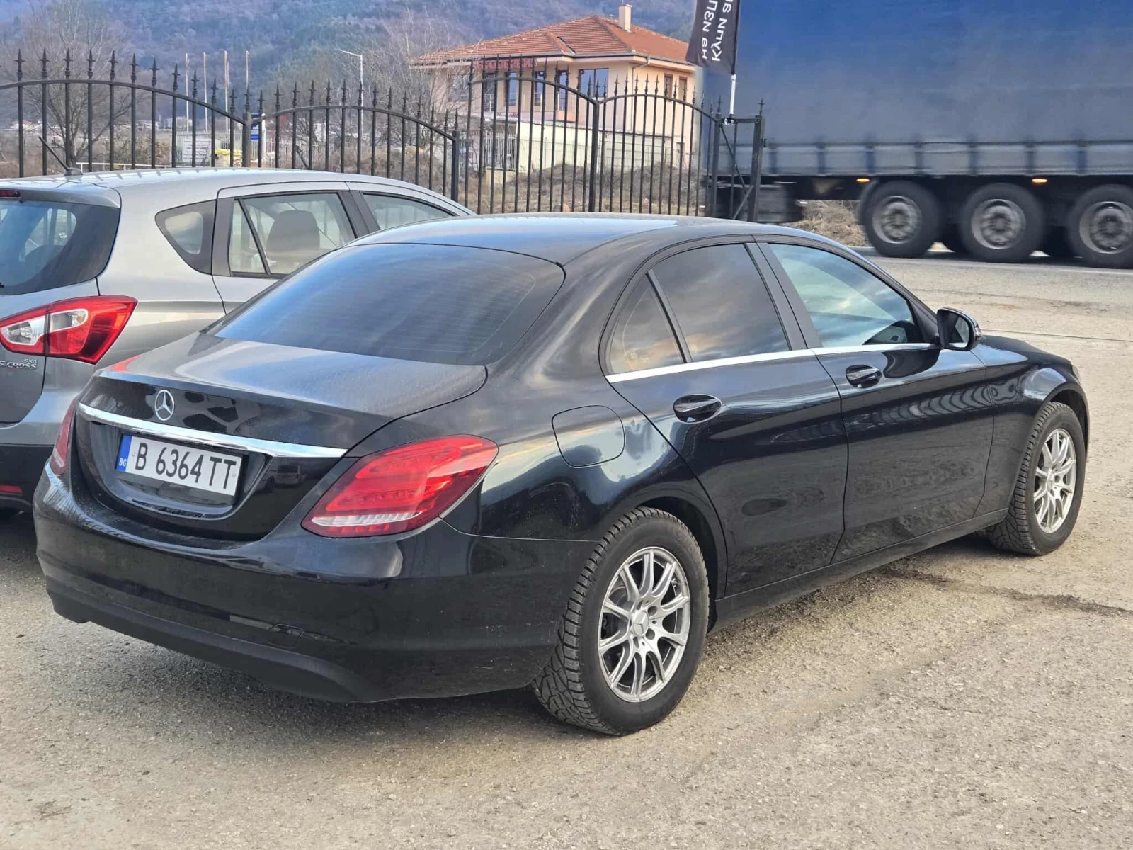 Mercedes-Benz C 220, снимка 13 - Автомобили и джипове - 53803211