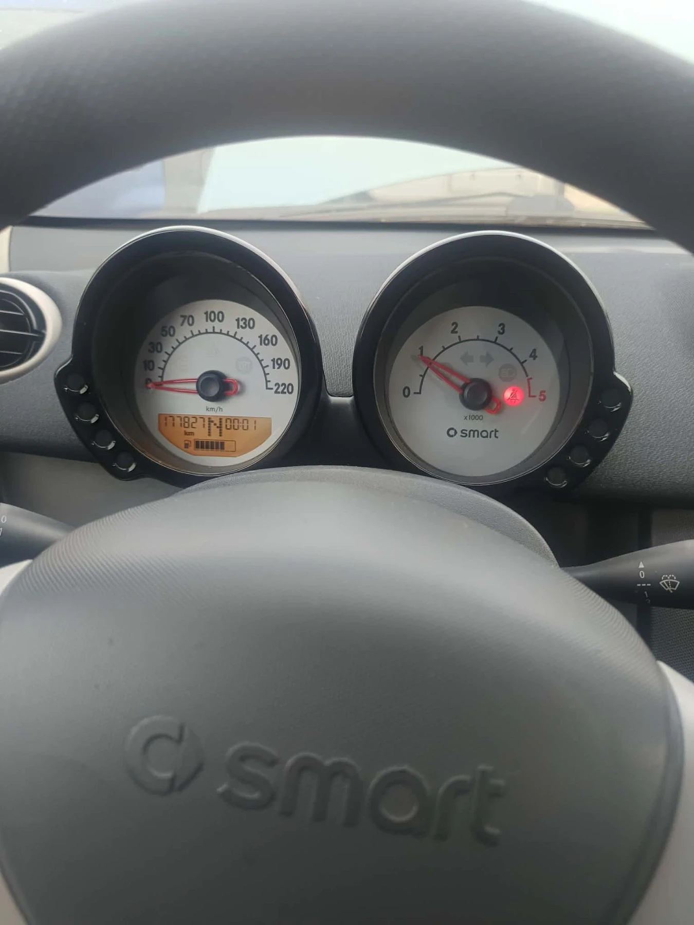 Smart Forfour, снимка 10 - Автомобили и джипове - 54019016