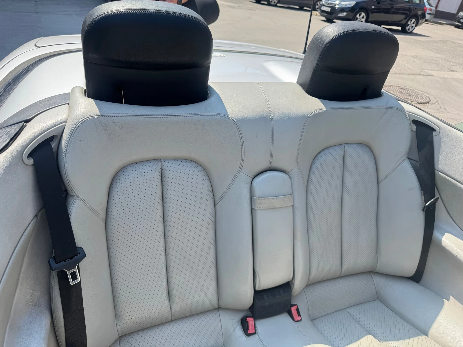 Mercedes-Benz CLK 200 Kompresor, снимка 10 - Автомобили и джипове - 54665405