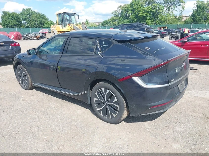 Kia EV6 Wind, снимка 3 - Автомобили и джипове - 55004625