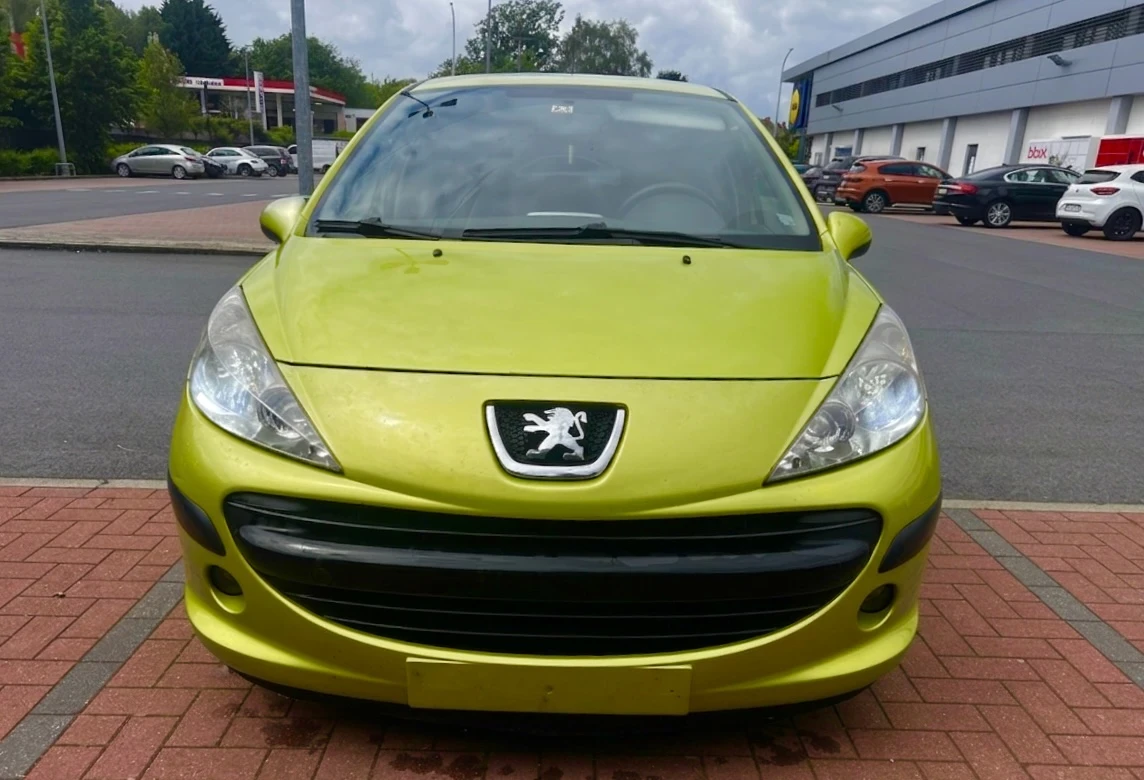 Peugeot 206 ? Продавам Peugeot   Първи собственик, реални 120