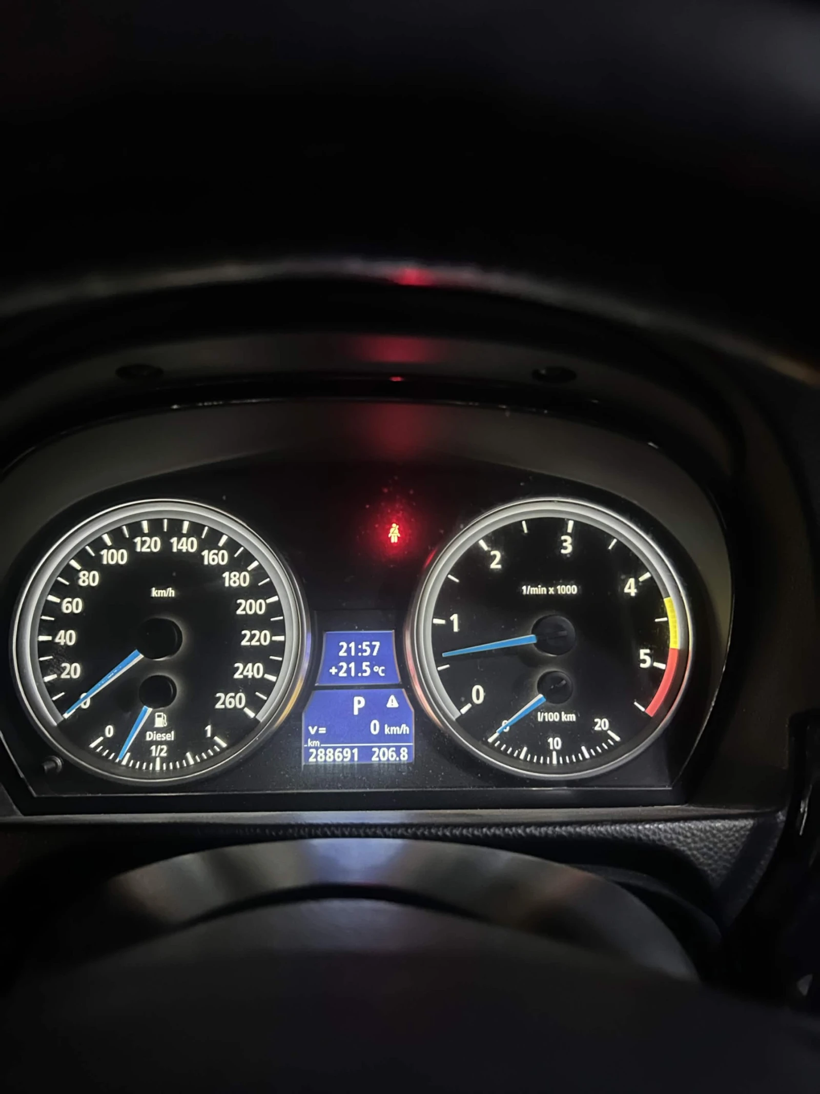 BMW 330, снимка 9 - Автомобили и джипове - 56226763