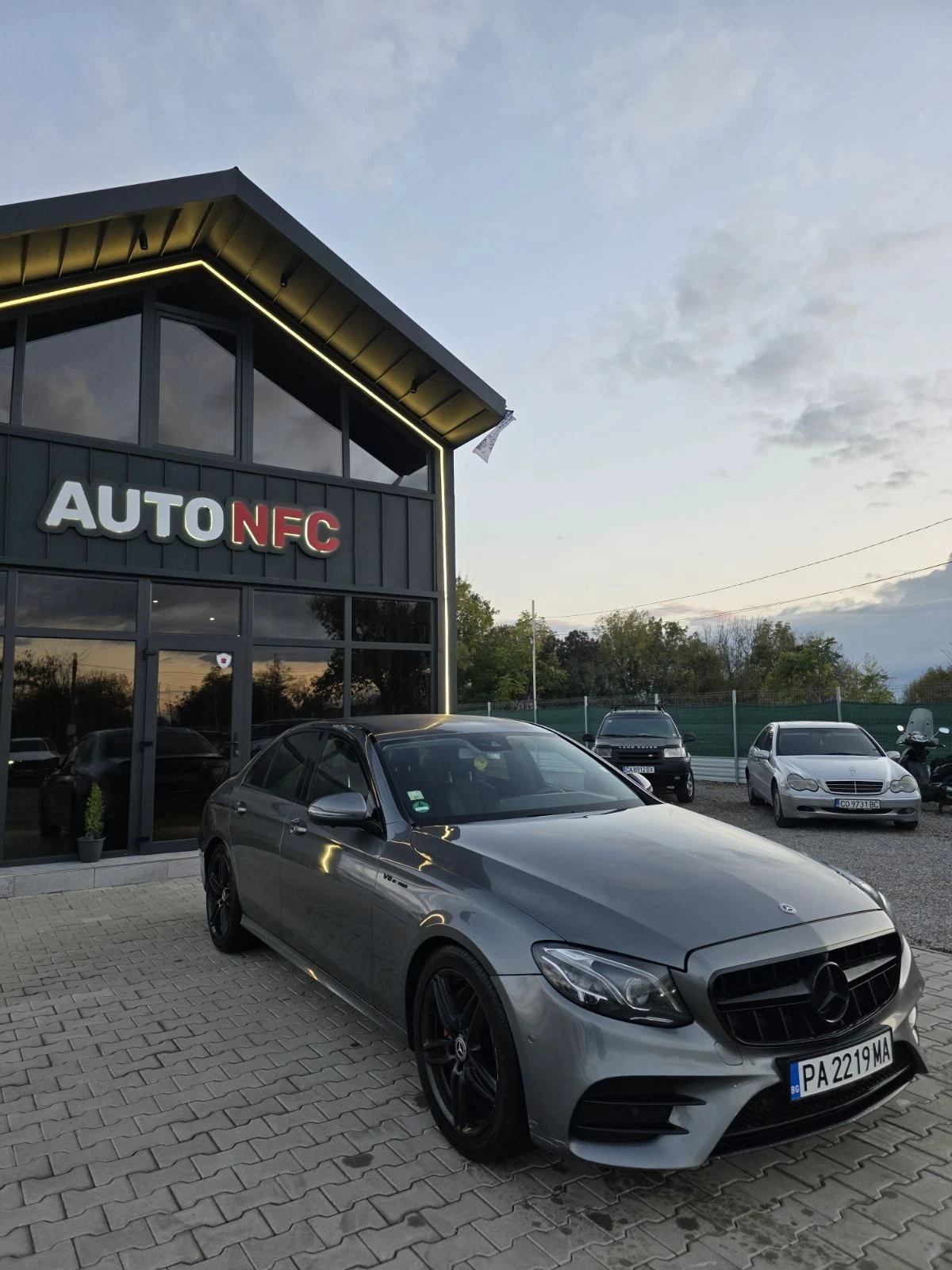 Mercedes-Benz E 220 6.3AMG Optics , снимка 3 - Автомобили и джипове - 56697695