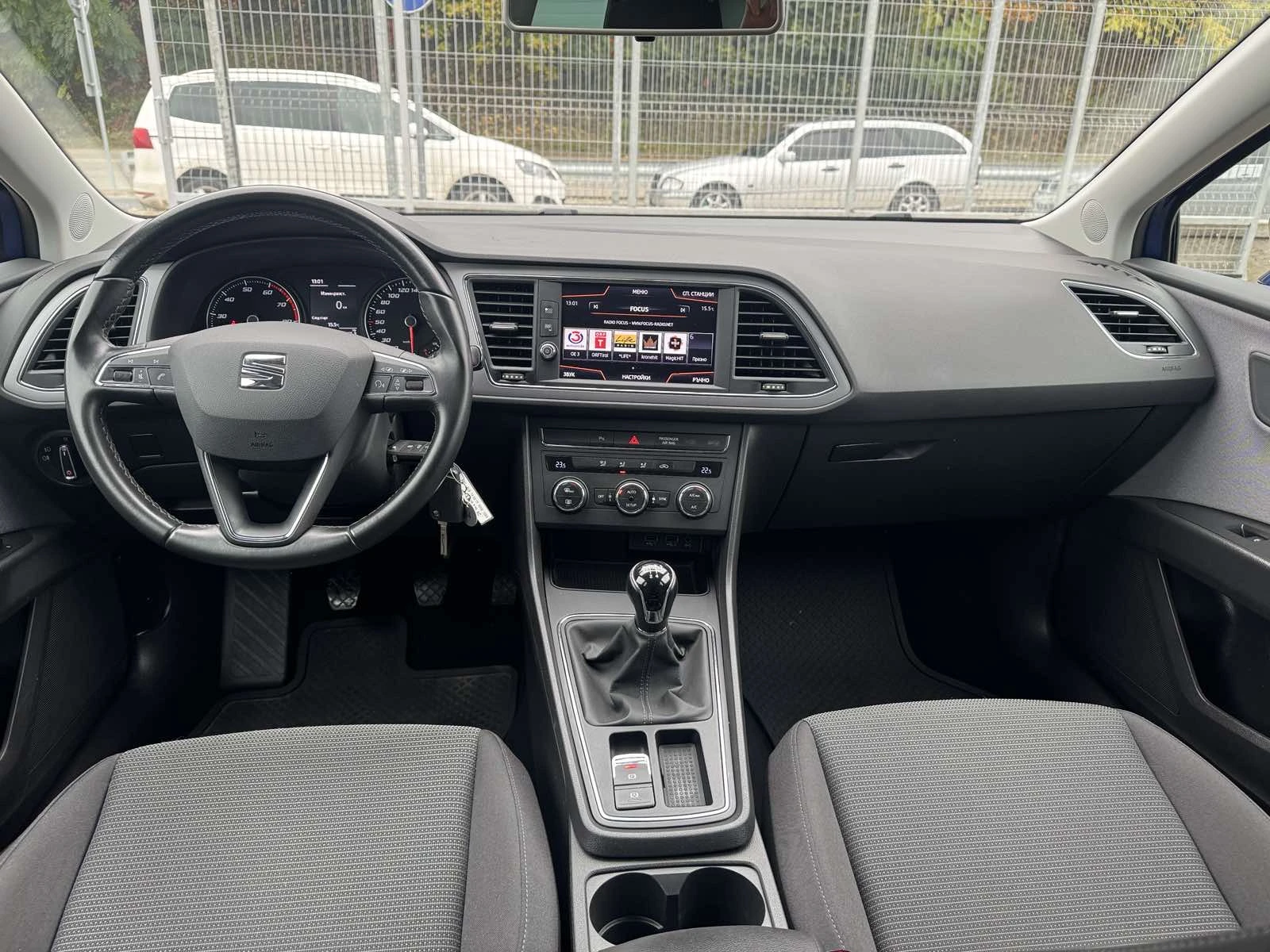 Seat Leon Benzin* Face* CarPlay* FULLED, снимка 10 - Автомобили и джипове - 56735028
