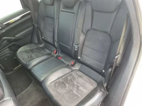 Porsche Cayenne * S E HYBRID * CARFAX * БЕЗ ПЪРВОНАЧАЛНА ВНОСКА, снимка 12
