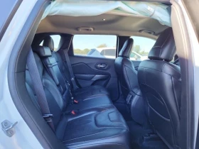 Jeep Cherokee 3.2L 6 Front-wheel Drive - 8400 € / 16428.97 лв. - 36252629 4