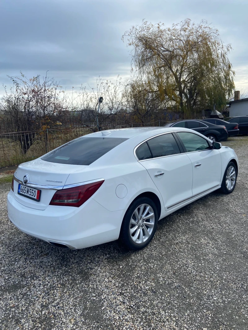 Buick Lacrosse 3.6i, снимка 4 - Автомобили и джипове - 48205101