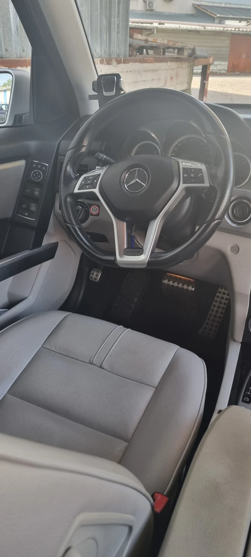 Mercedes-Benz GLK 350 CDI, снимка 4 - Автомобили и джипове - 52806200