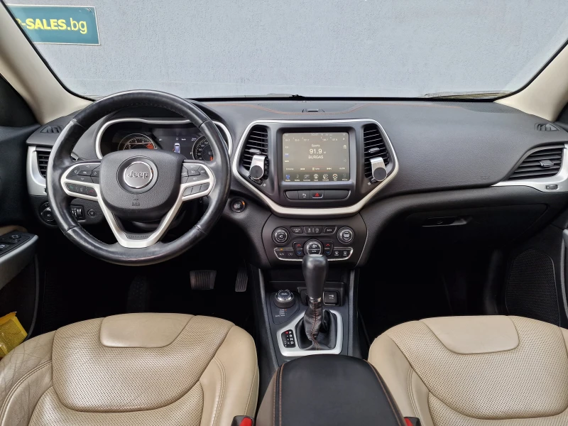 Jeep Cherokee 3.2 Limited 4X4 AUT, снимка 14 - Автомобили и джипове - 51103170