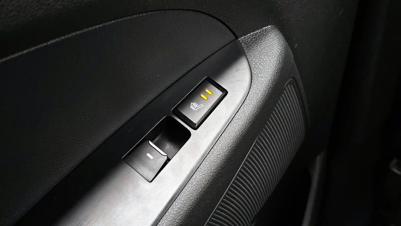 Hyundai Tucson 2.0CRDI/FACE/Пълна сервизна !!!, снимка 14 - Автомобили и джипове - 53429656