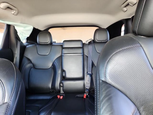 Jeep Cherokee 3.2L 6 Front-wheel Drive, снимка 3 - Автомобили и джипове - 53144478