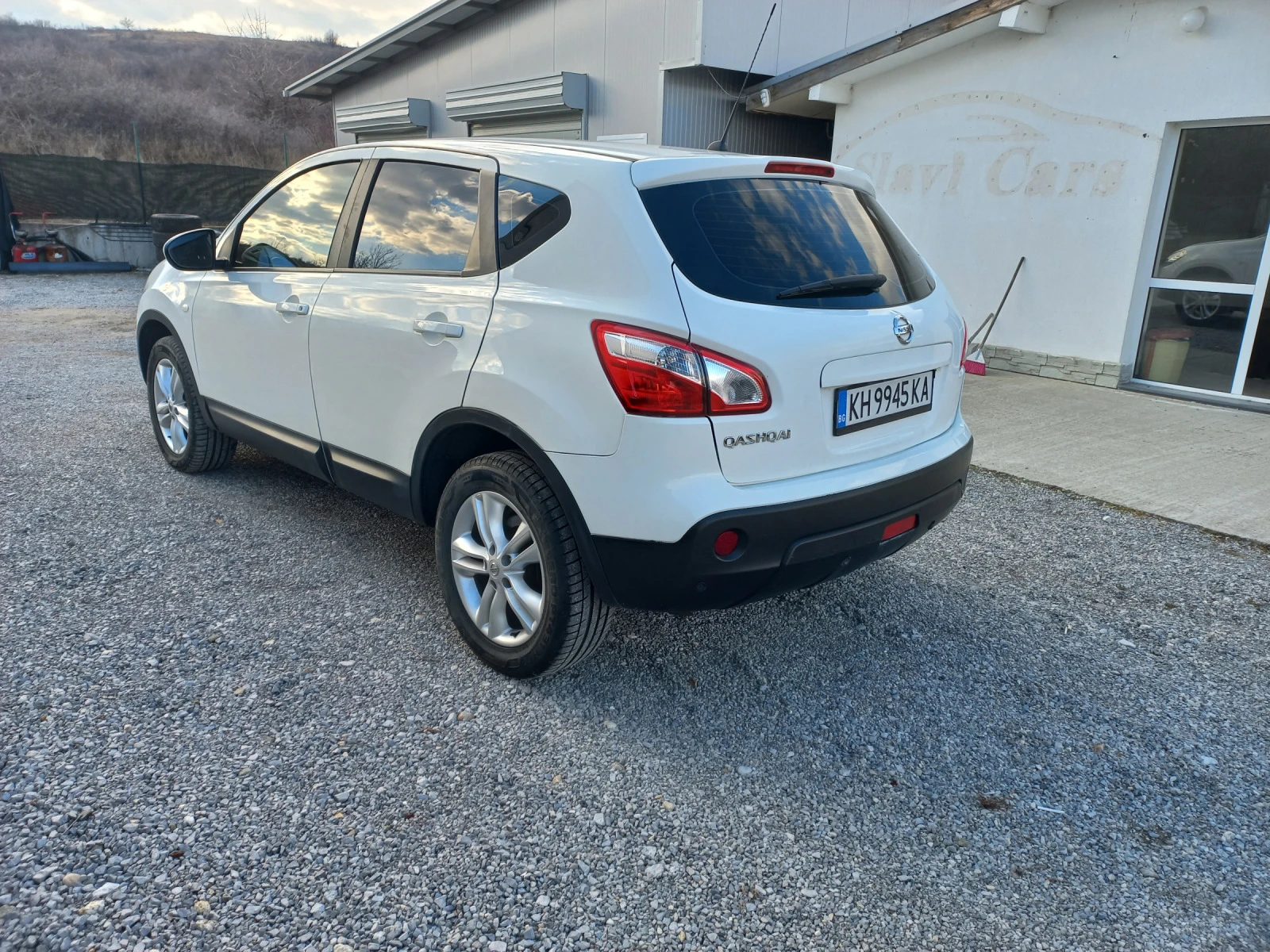 Nissan Qashqai 1.6 TDCI - изображение 7