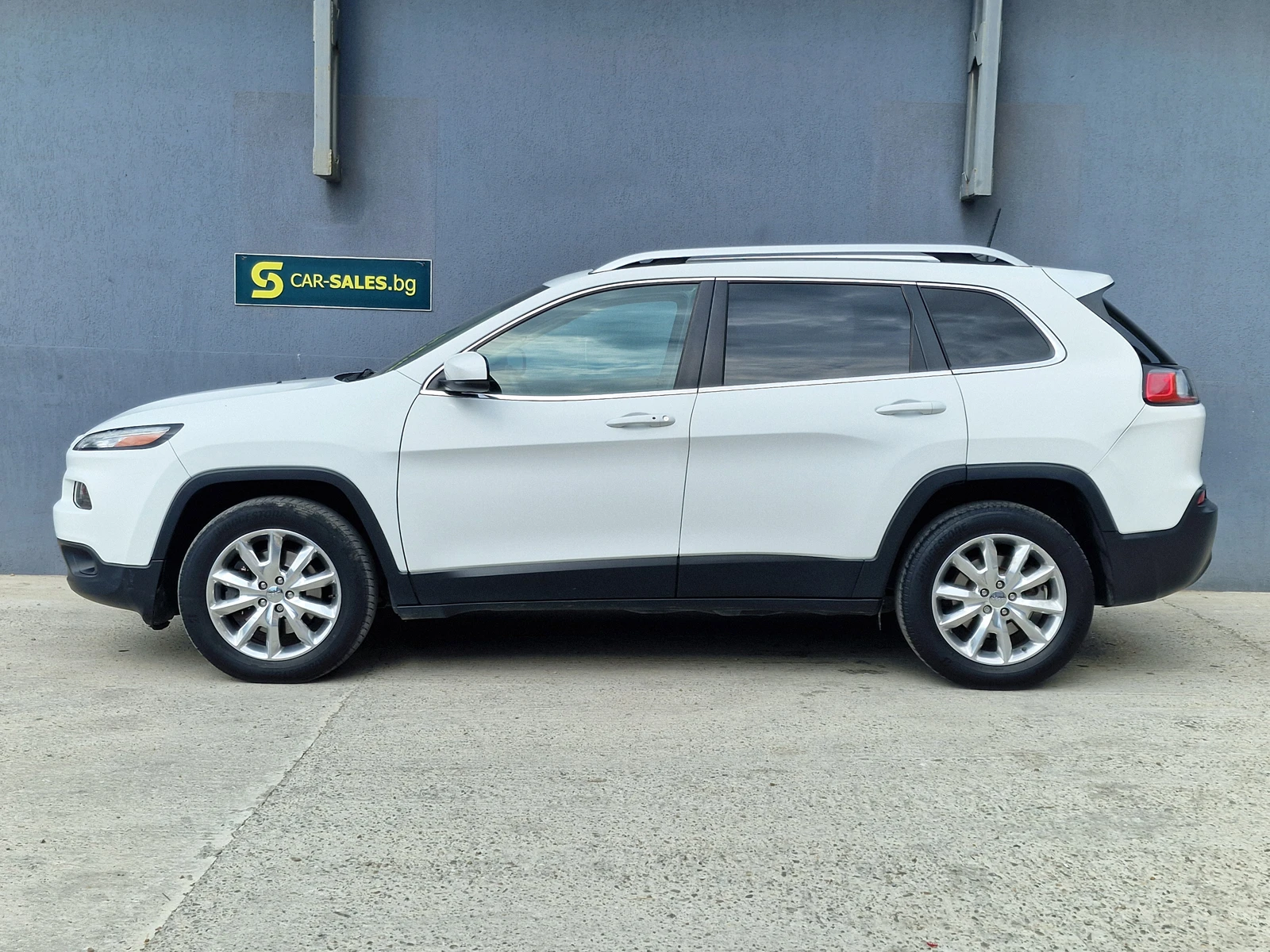 Jeep Cherokee 3.2 Limited 4X4 AUT - изображение 5