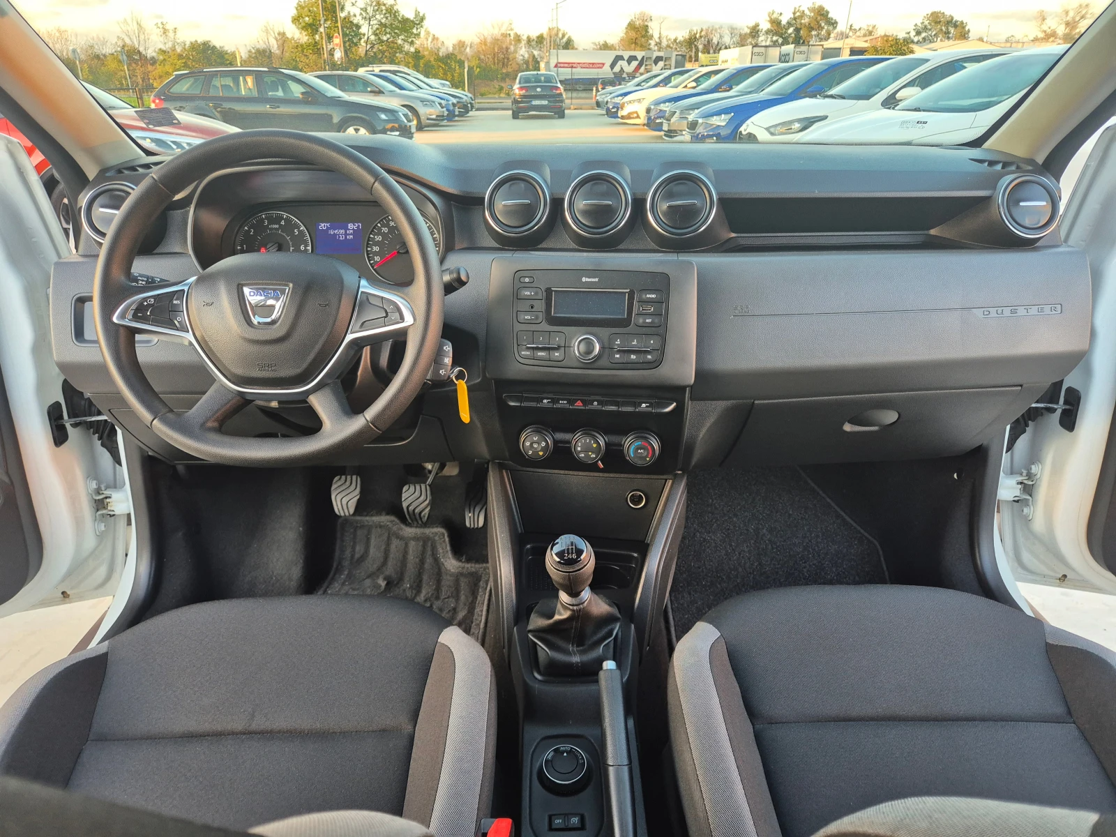 Dacia Duster  N1 4x4 M/T1.5 DCI  | Mobile.bg   15