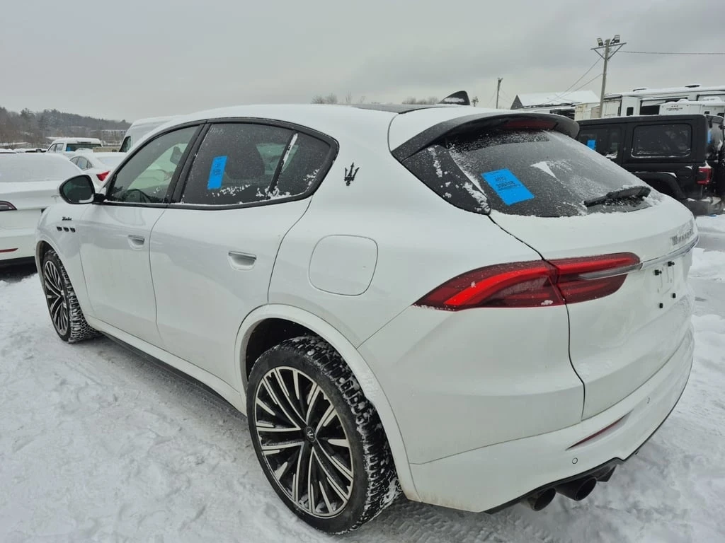 Maserati Grecale * MODENA * CARFAX * ��� ������������ ������ | Mobile.bg � ����������� 4