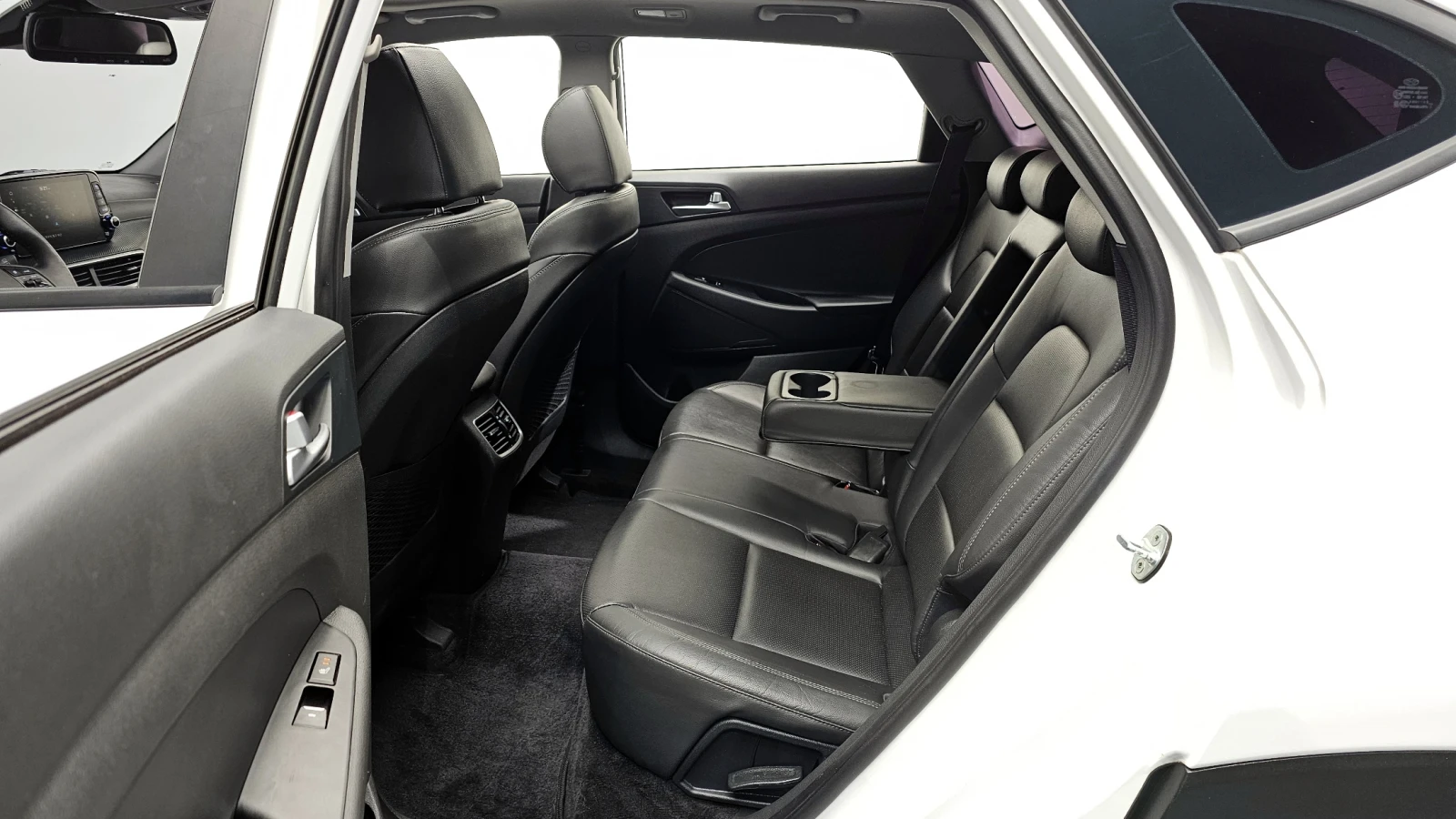 Hyundai Tucson 2.0CRDI/FACE/Пълна сервизна !!! - изображение 8