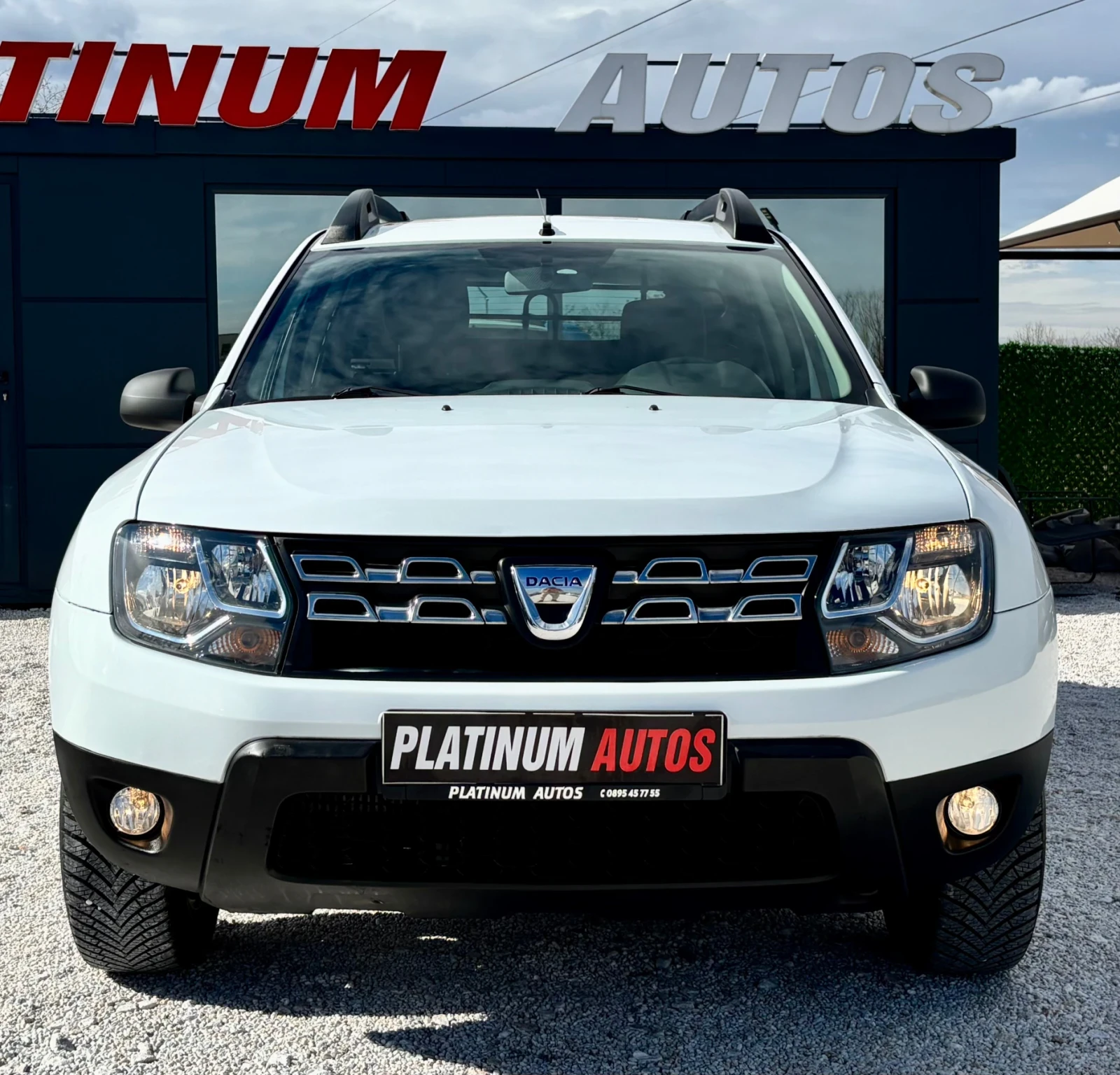 Dacia Duster 1.5DCI/ПАРКТРОНИК/6 СКОРОСТИ - изображение 2