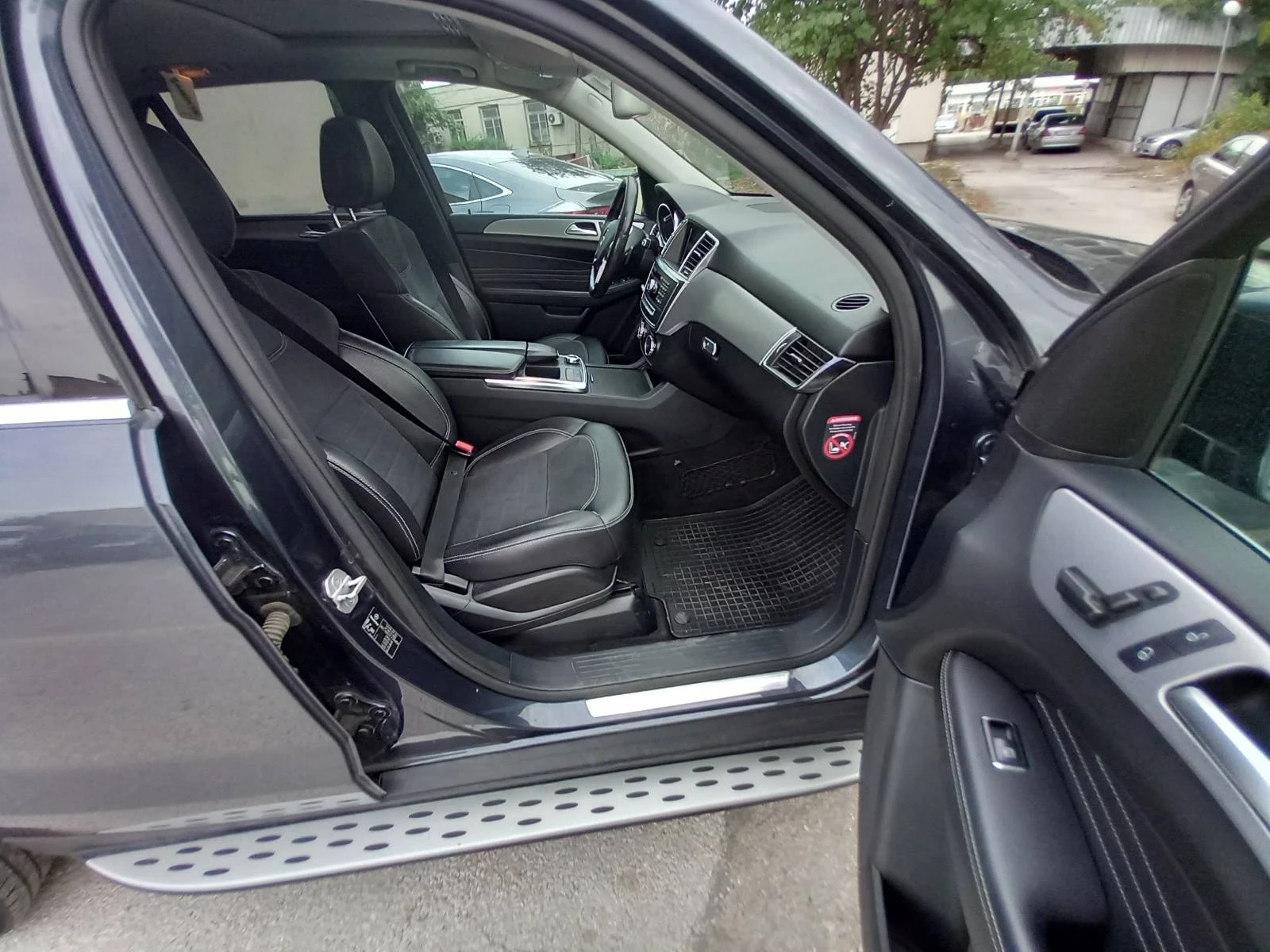 Mercedes-Benz ML 350 AMG на пружини е 350, снимка 2 - Автомобили и джипове - 53781849