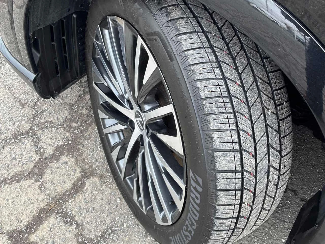 Lexus RX 350 CARFAX/ПАНОРАМА/ПОДГРЕВИ/ОБДУХВАНЕ, снимка 6 - Автомобили и джипове - 53831595