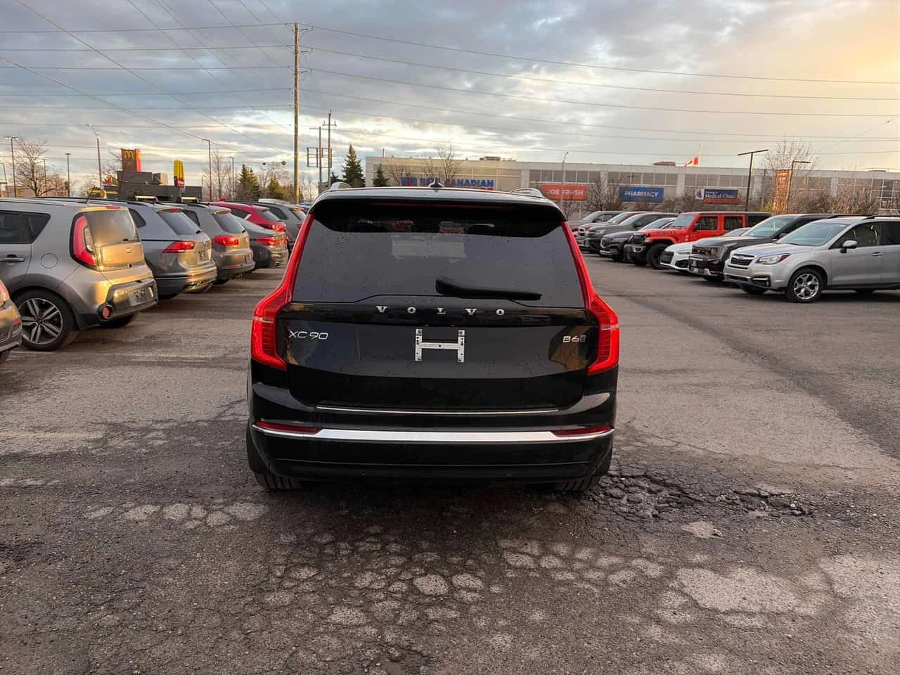 Volvo Xc90  2.0L | Ultimate Bright Theme | 360 | ОДУХВАНЕ, снимка 5 - Автомобили и джипове - 54367394