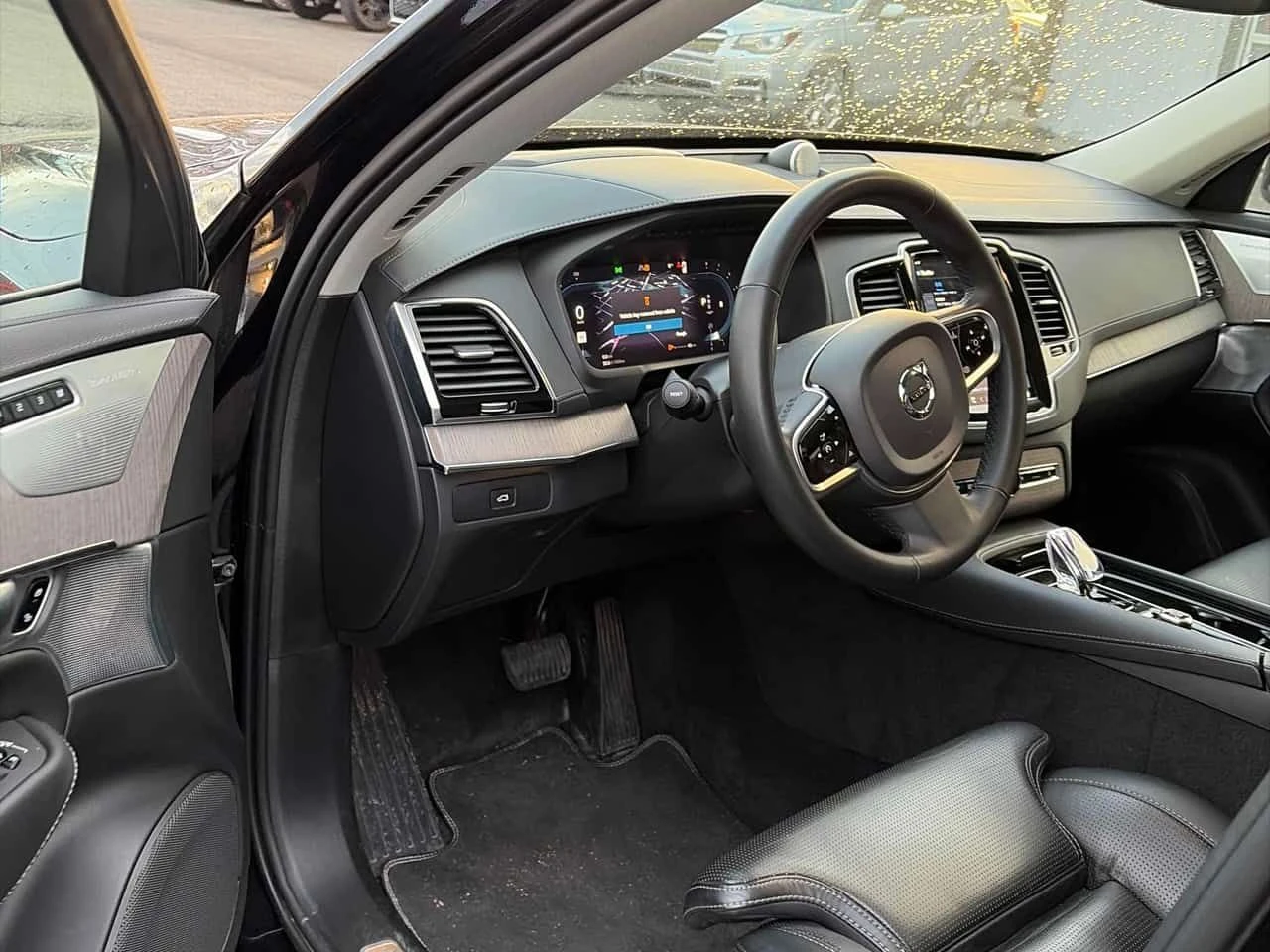 Volvo Xc90  2.0L | Ultimate Bright Theme | 360 | ОДУХВАНЕ, снимка 7 - Автомобили и джипове - 54367394