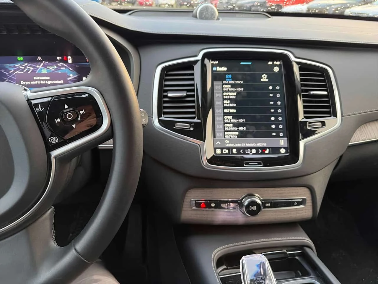 Volvo Xc90  2.0L | Ultimate Bright Theme | 360 | ОДУХВАНЕ, снимка 9 - Автомобили и джипове - 54367394