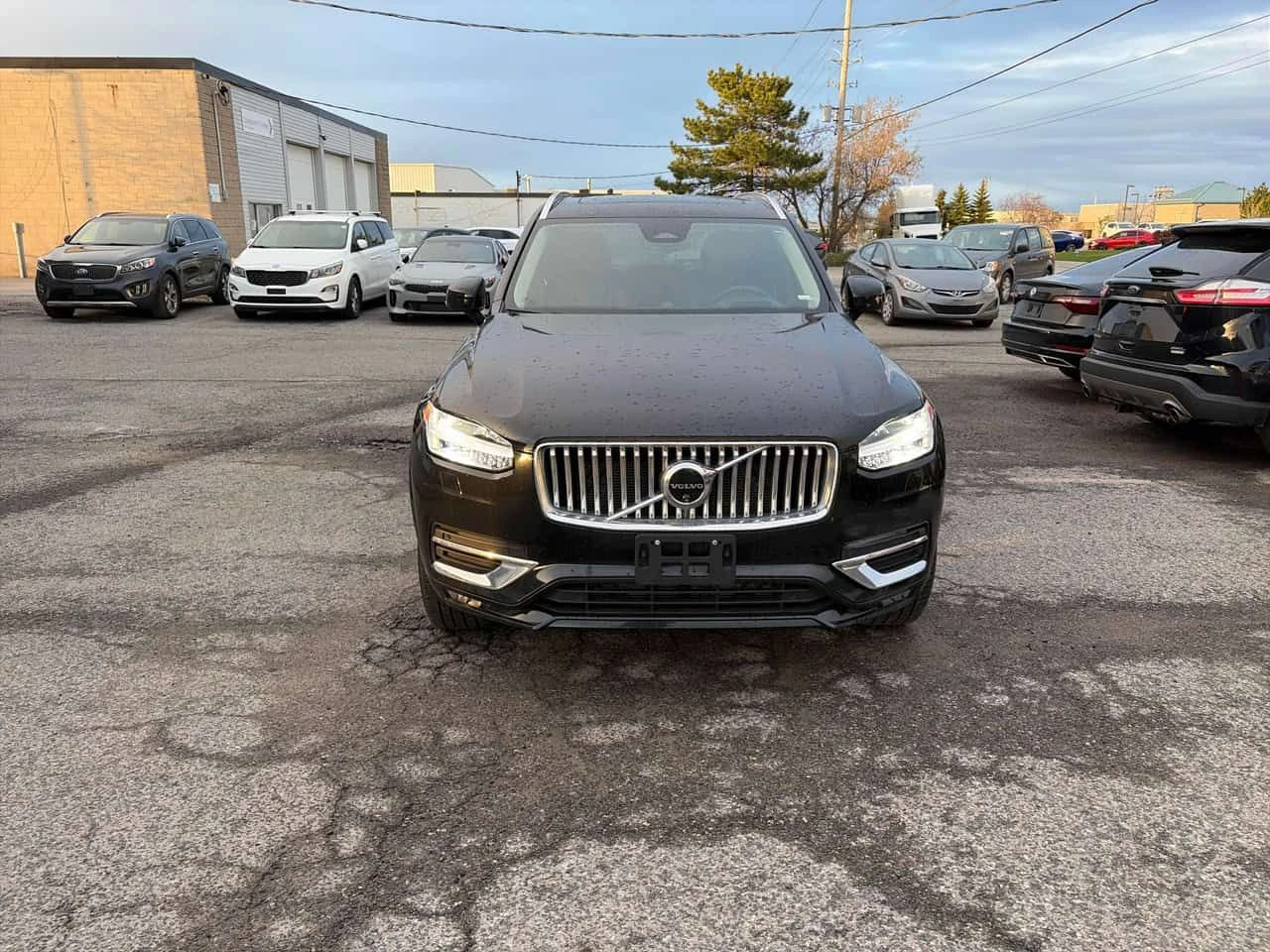 Volvo Xc90  2.0L | Ultimate Bright Theme | 360 | ОДУХВАНЕ, снимка 2 - Автомобили и джипове - 54367394