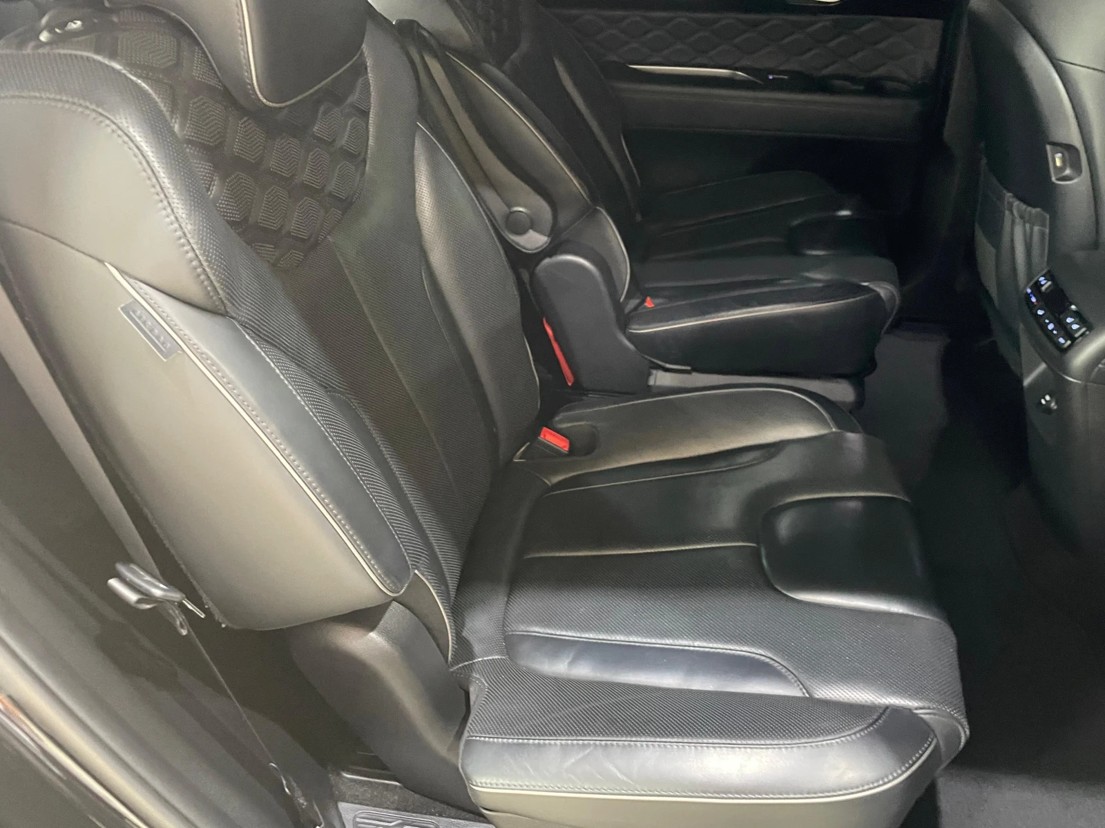 Hyundai Palisade 2.2D ! 4WD ! 6+ 1 ! Calligraphy !, снимка 12 - Автомобили и джипове - 54947006