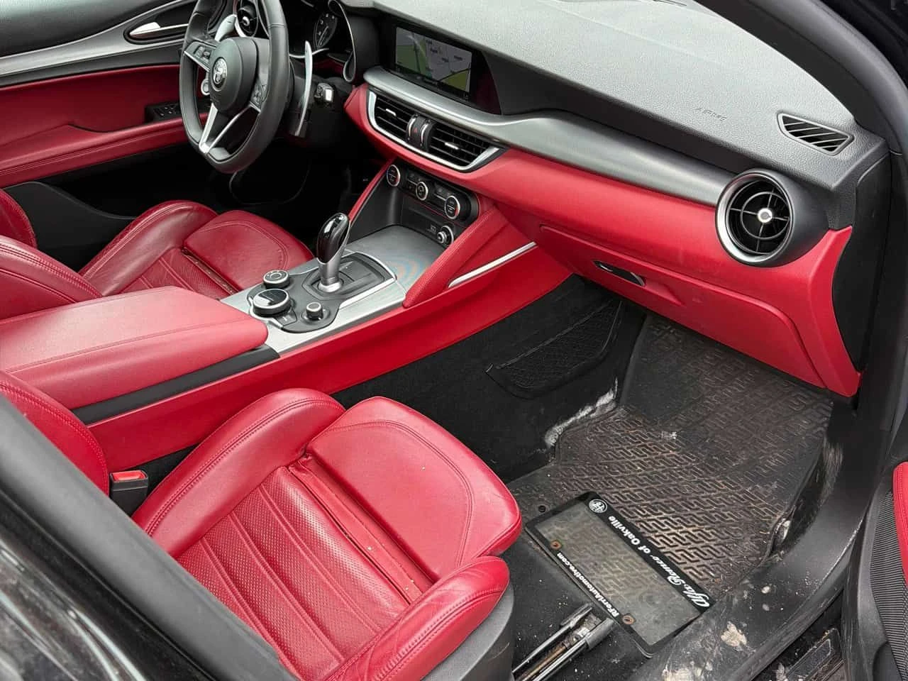 Alfa Romeo Stelvio * Ti Sport * CARFAX * ЦЕНА ДО БГ, снимка 7 - Автомобили и джипове - 55061653