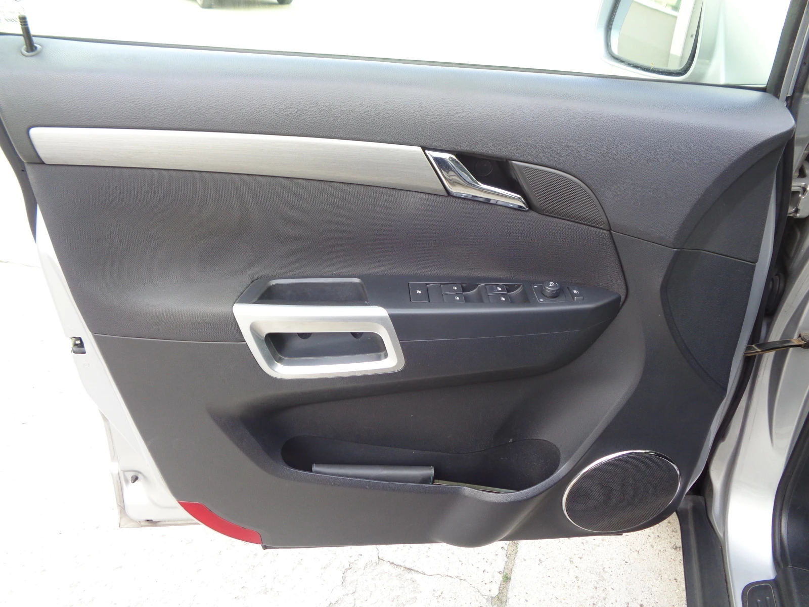 Opel Antara 2.0CDTI-150-4X4-BARTER-LIZING, снимка 9 - Автомобили и джипове - 55219512