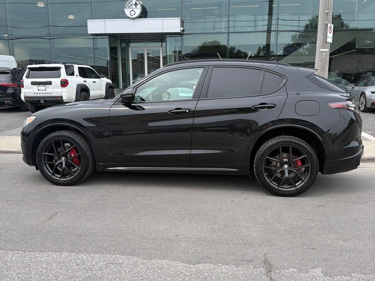 Alfa Romeo Stelvio Ti Sport, снимка 2 - Автомобили и джипове - 55797910