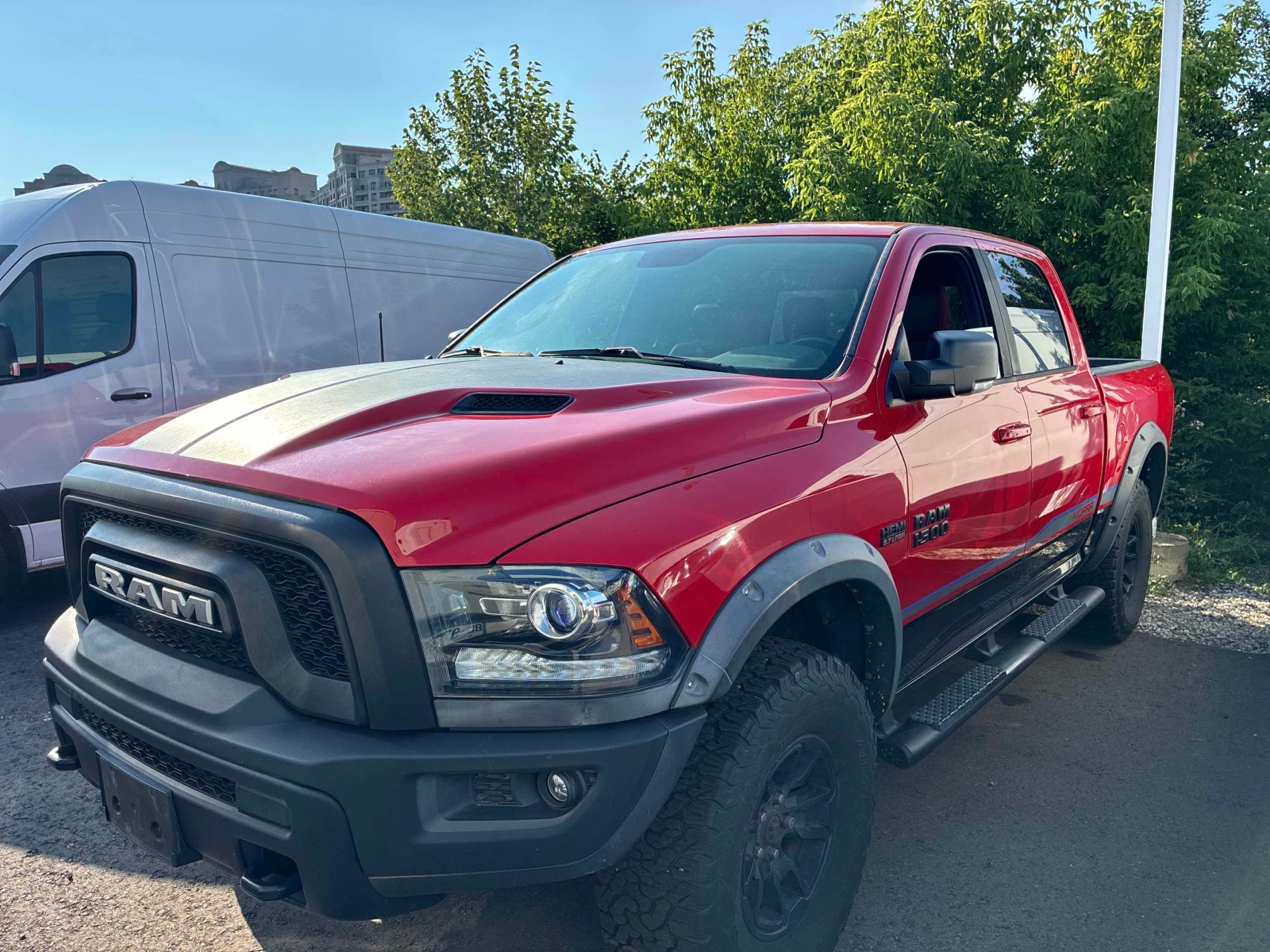Dodge RAM 1500 * Rebel * CARFAX * ОПЦИЯ ЗА ФИНАНСИРАНЕ 