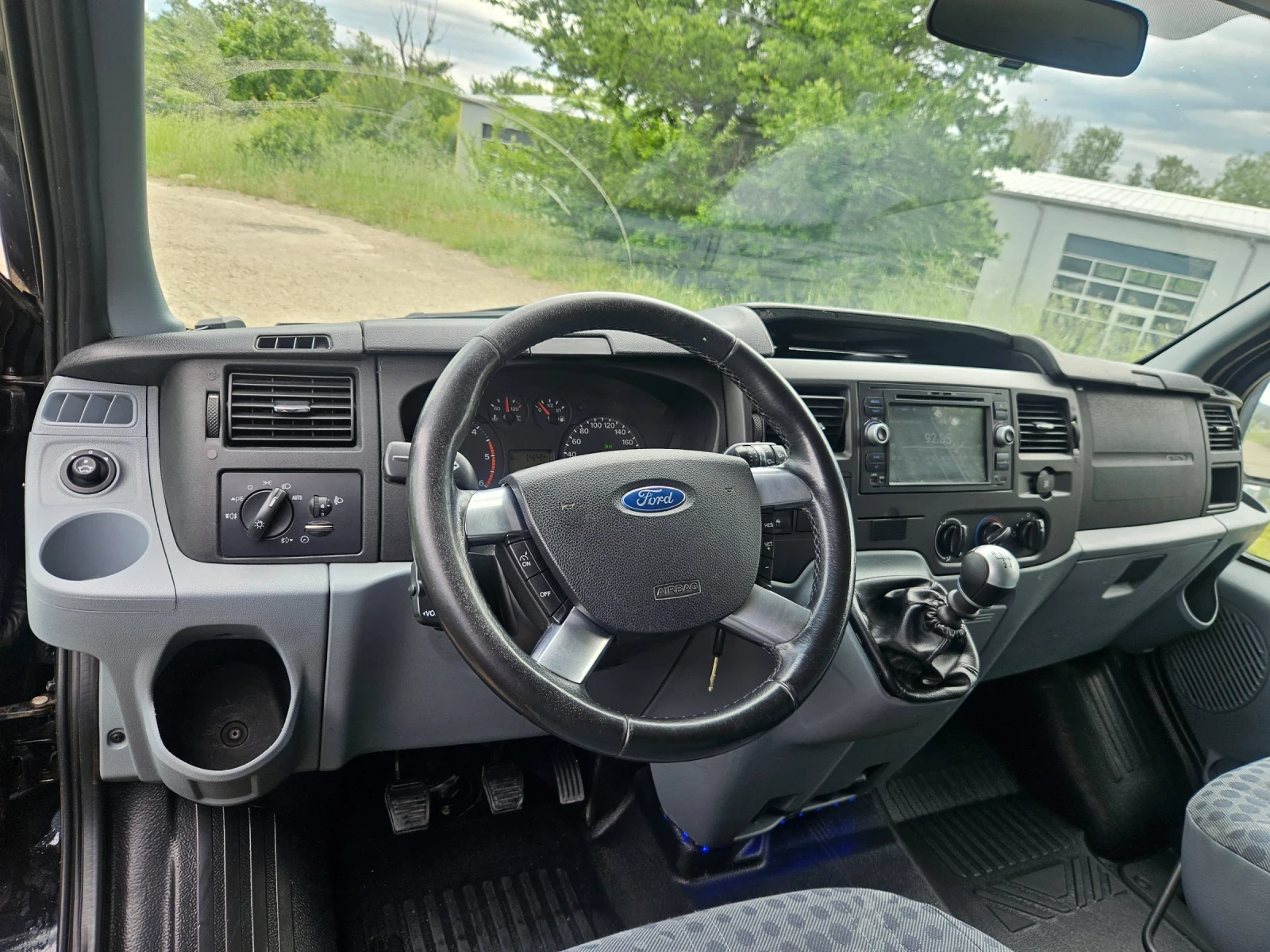 Ford Transit Пътнически  - изображение 9