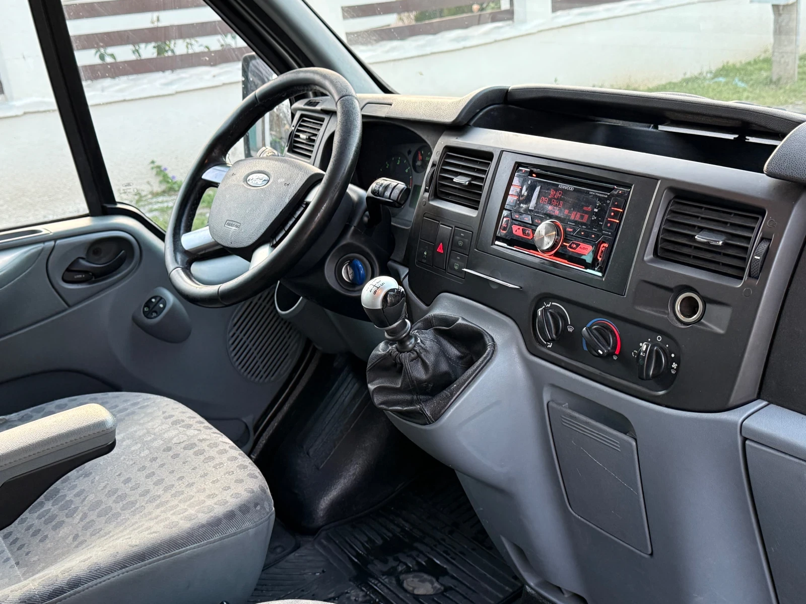 Ford Transit 2.2 d 140 k.c. 9  | Mobile.bg   9