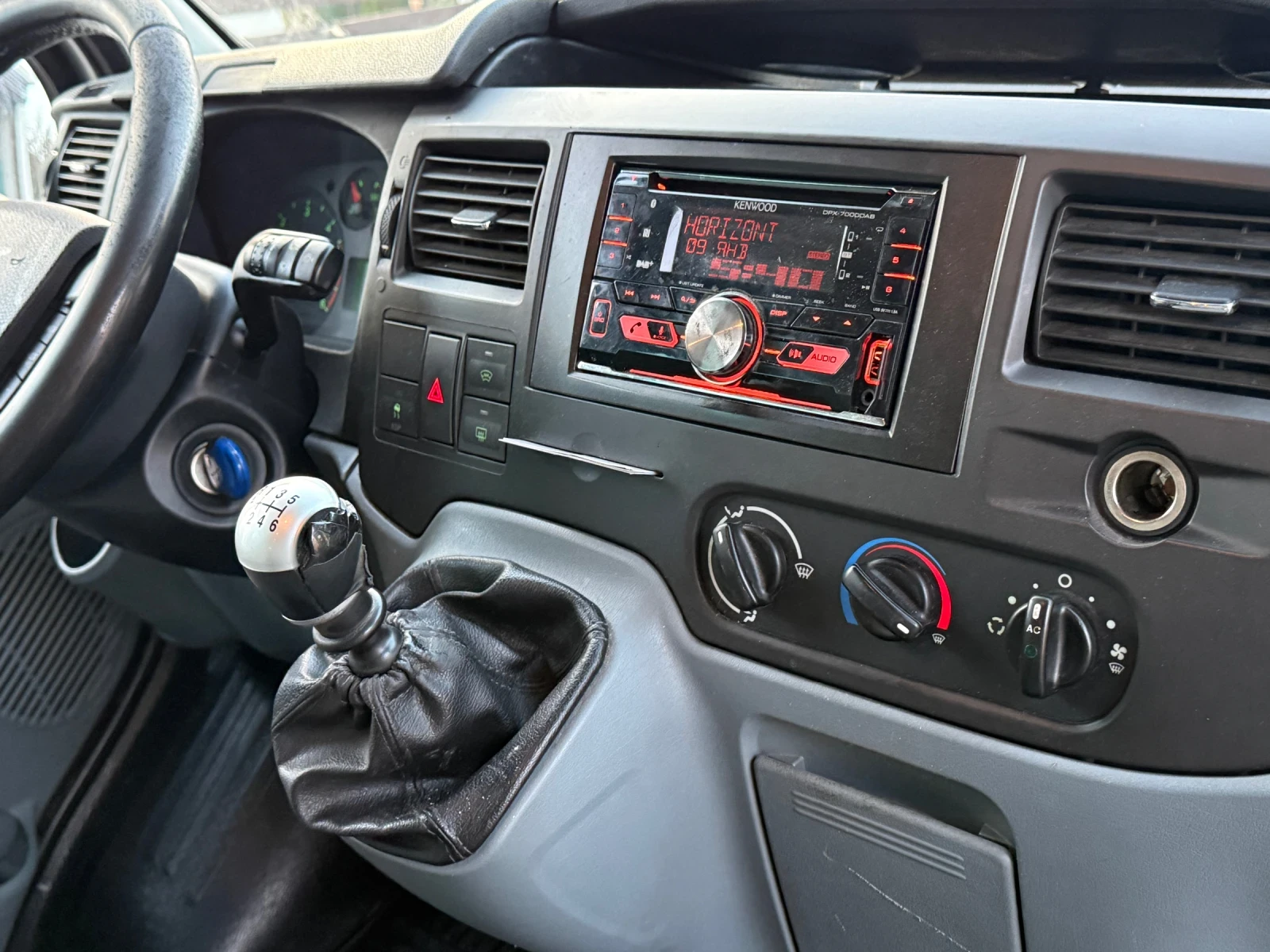 Ford Transit 2.2 d 140 k.c. 9  | Mobile.bg   10