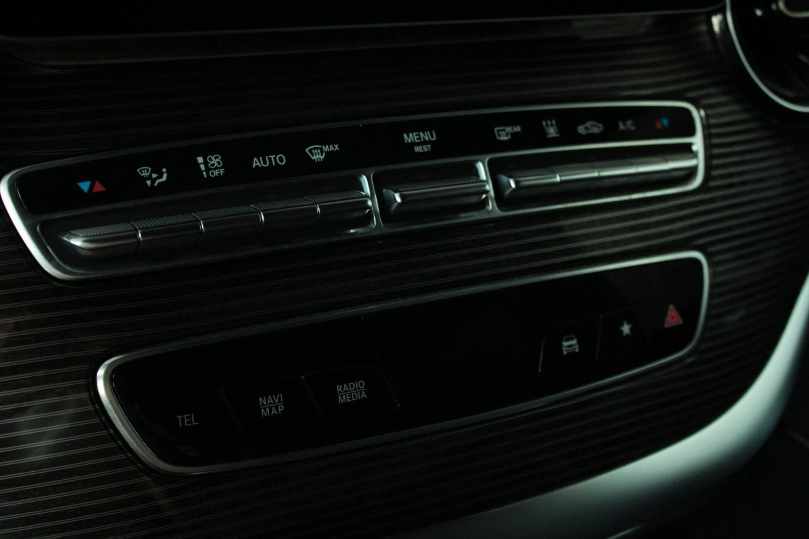 Mercedes-Benz V 250 d 4MATIC LONG CAMERA ����  7-����� | Mobile.bg � ����������� 12