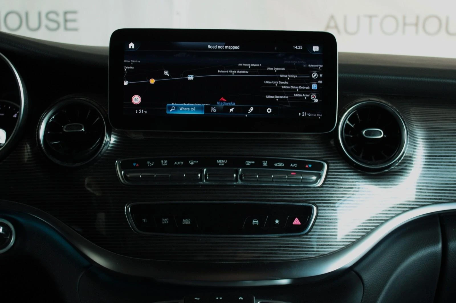 Mercedes-Benz V 250 d 4MATIC LONG CAMERA КОЖА  7-МЕСТА - изображение 10