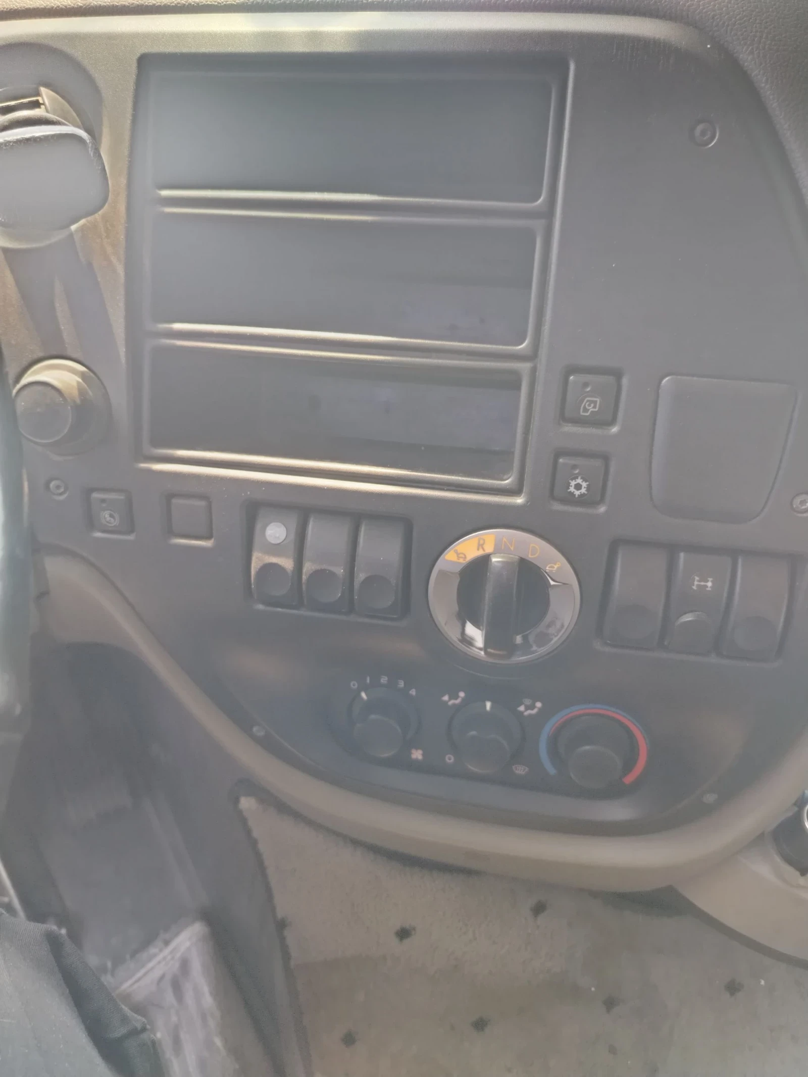 Daf XF 105 FT, снимка 13 - Камиони - 54492014