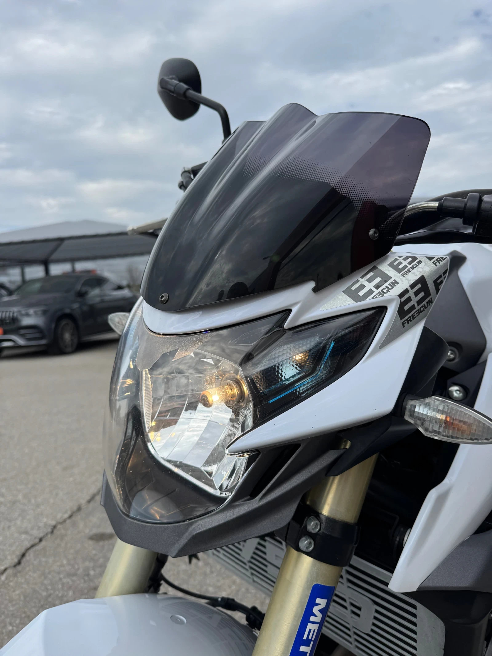 Suzuki Gsr 750* ABS* YOSHIMURA* ТОП, снимка 7 - Мотоциклети и мототехника - 56047810