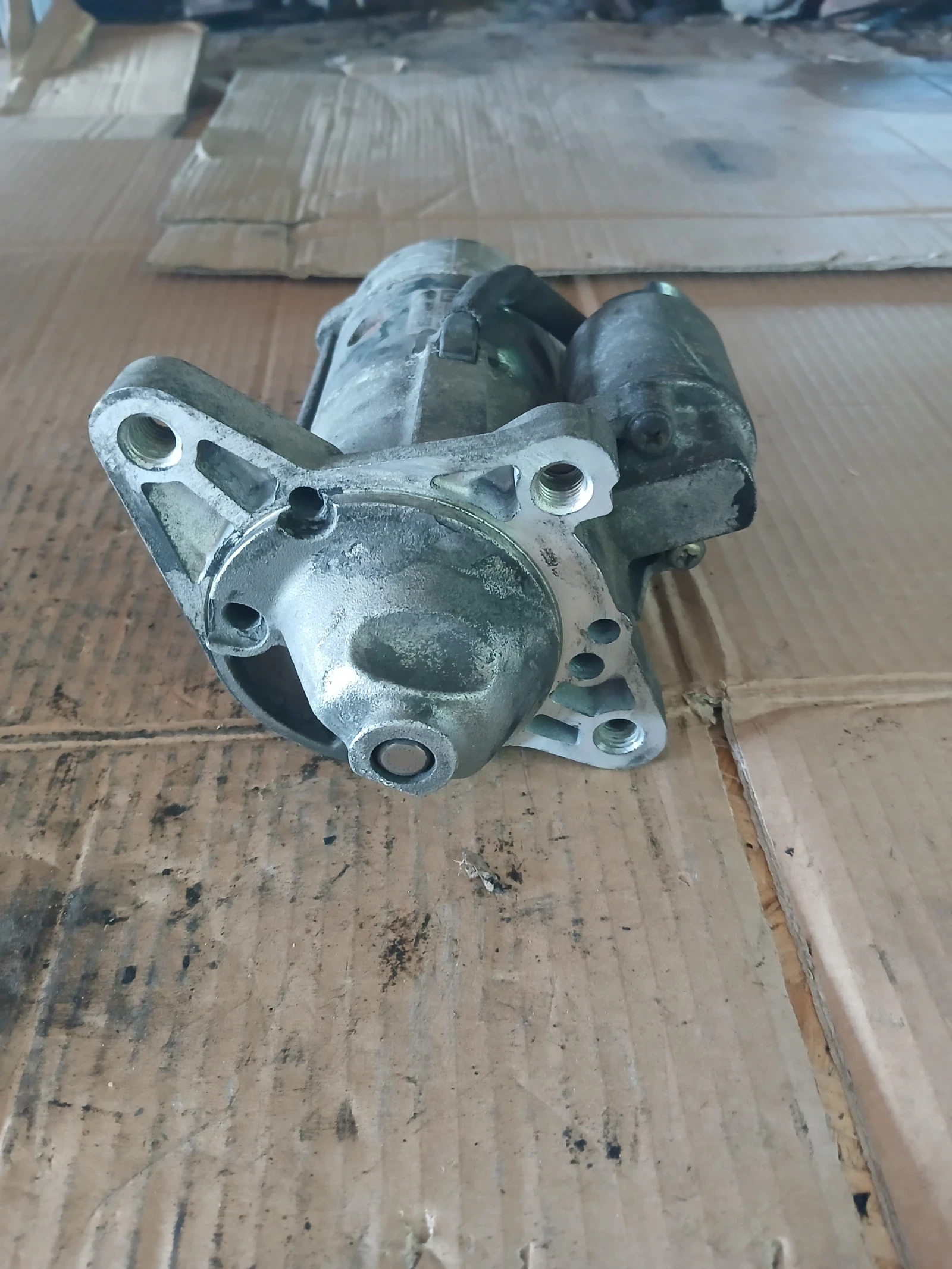 M002T88671 стартер Mazda 6 2.0D , снимка 2 - Части - 55384949